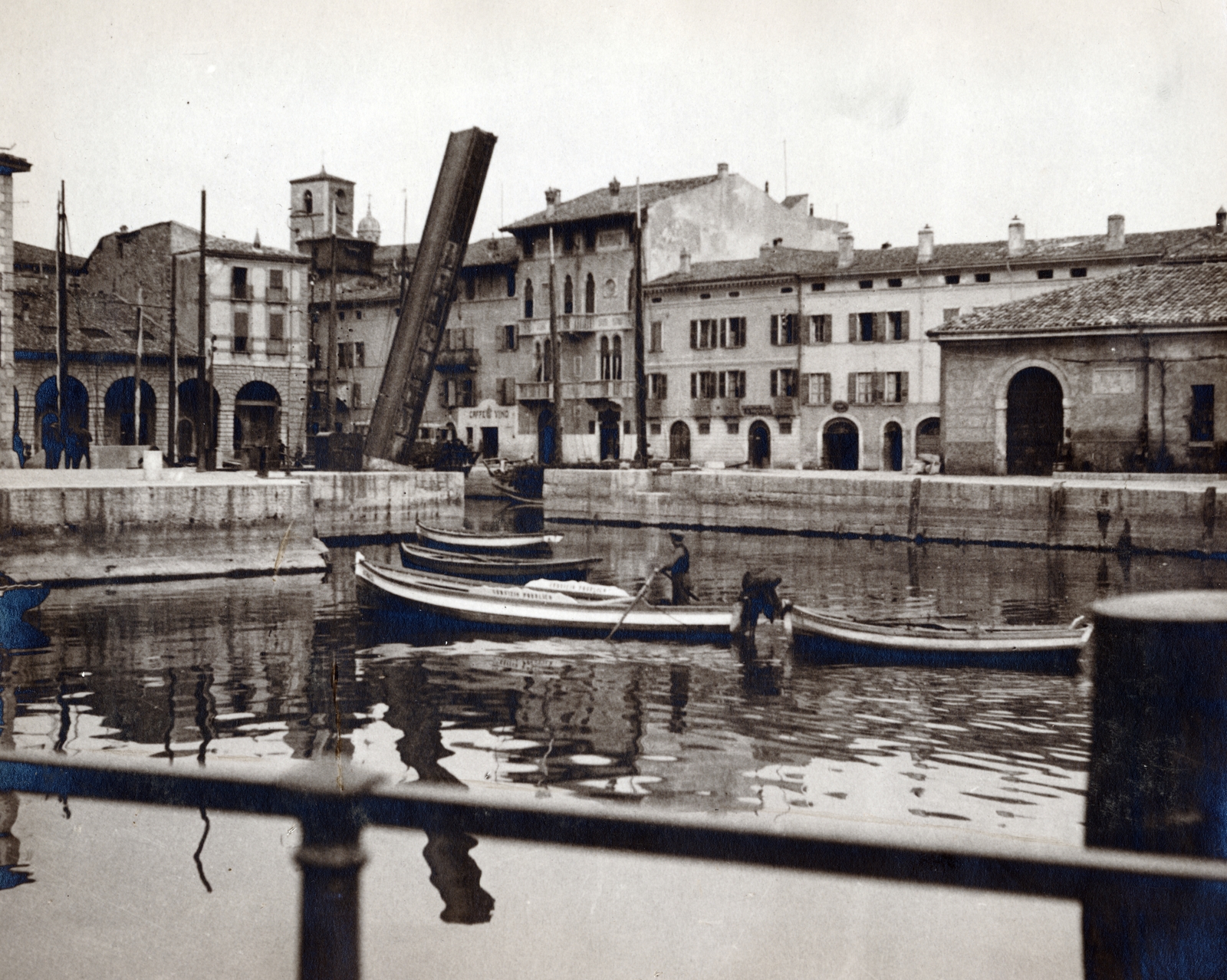 Olaszország, Desenzano del Garda, régi kikötő (Porto Vecchio)., 1934, Egri János, kikötő, csónak, Fortepan #223957