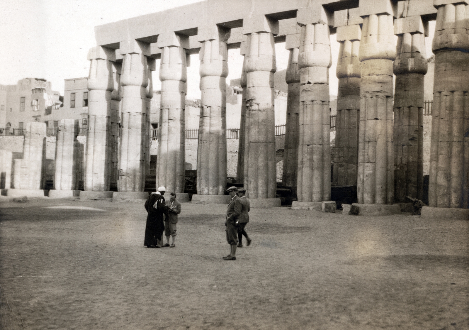 Egypt, Luxor, III. Amenhotep fáraó udvara (Napudvar)., 1928, Egri János, church, Fortepan #223978