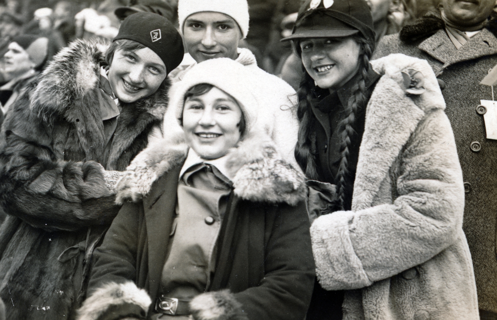 1931, Kovács Györgyi, csoportkép, bunda, lányok, Fortepan #224409