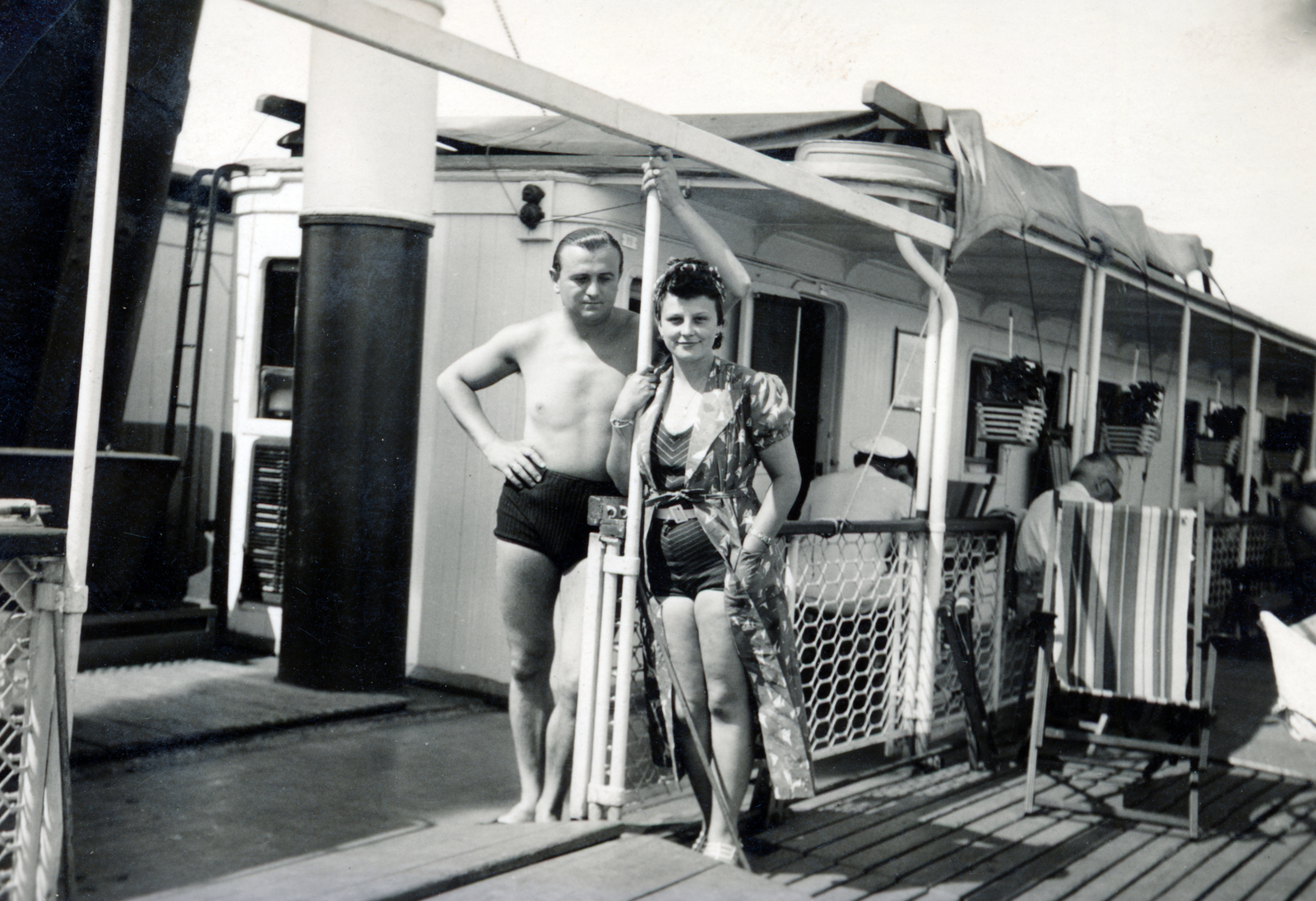 1939, Kovács Györgyi, bathing suit, deck chair, bathrobe, Fortepan #224474