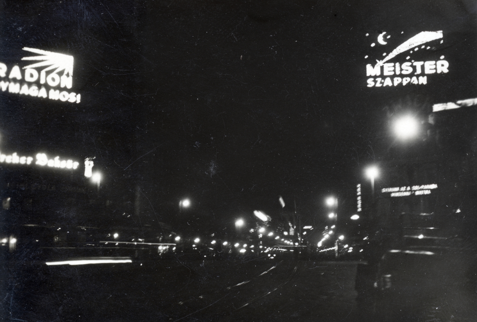 Hungary, Budapest VI., Oktogon, szemben a Teréz körút., 1935, Kovács Györgyi, neon sign, night, street view, Budapest, Fortepan #224496