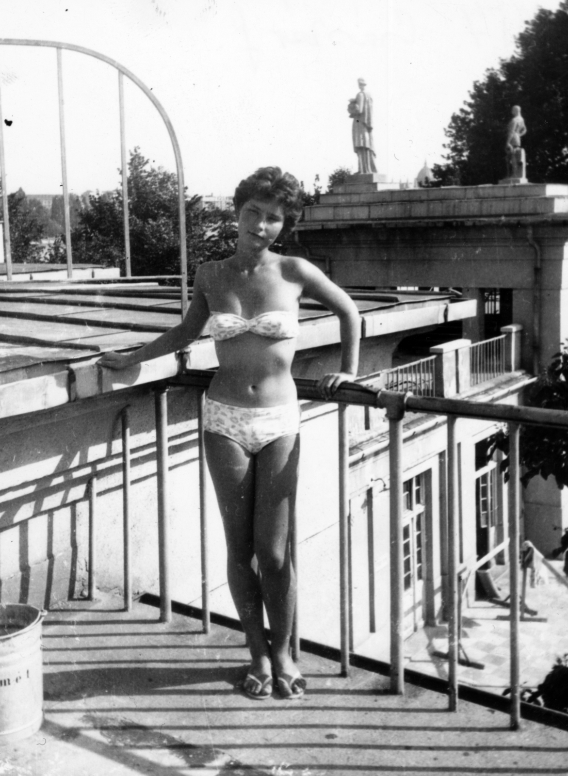 Hungary, Budapest II., Árpád fejedelem útja, Császár uszoda., 1966, Hegedűs Tibor dr, bathing suit, Budapest, Fortepan #224679