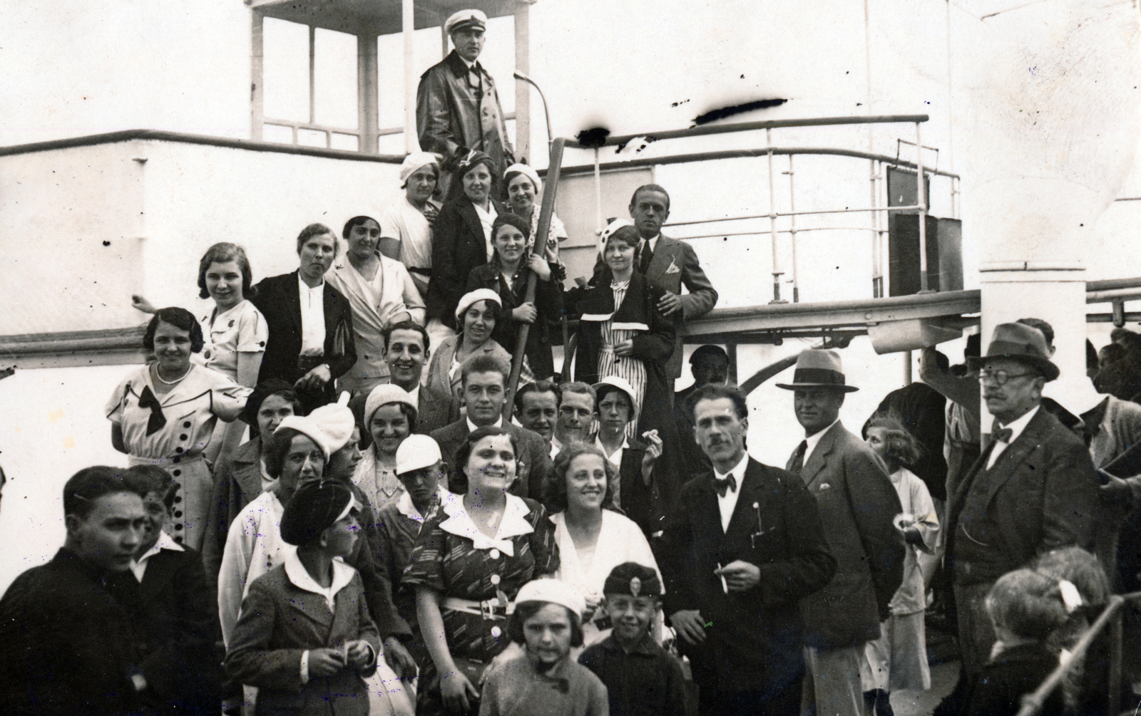 1935, Pánczél János, skipper, tableau, Fortepan #224747