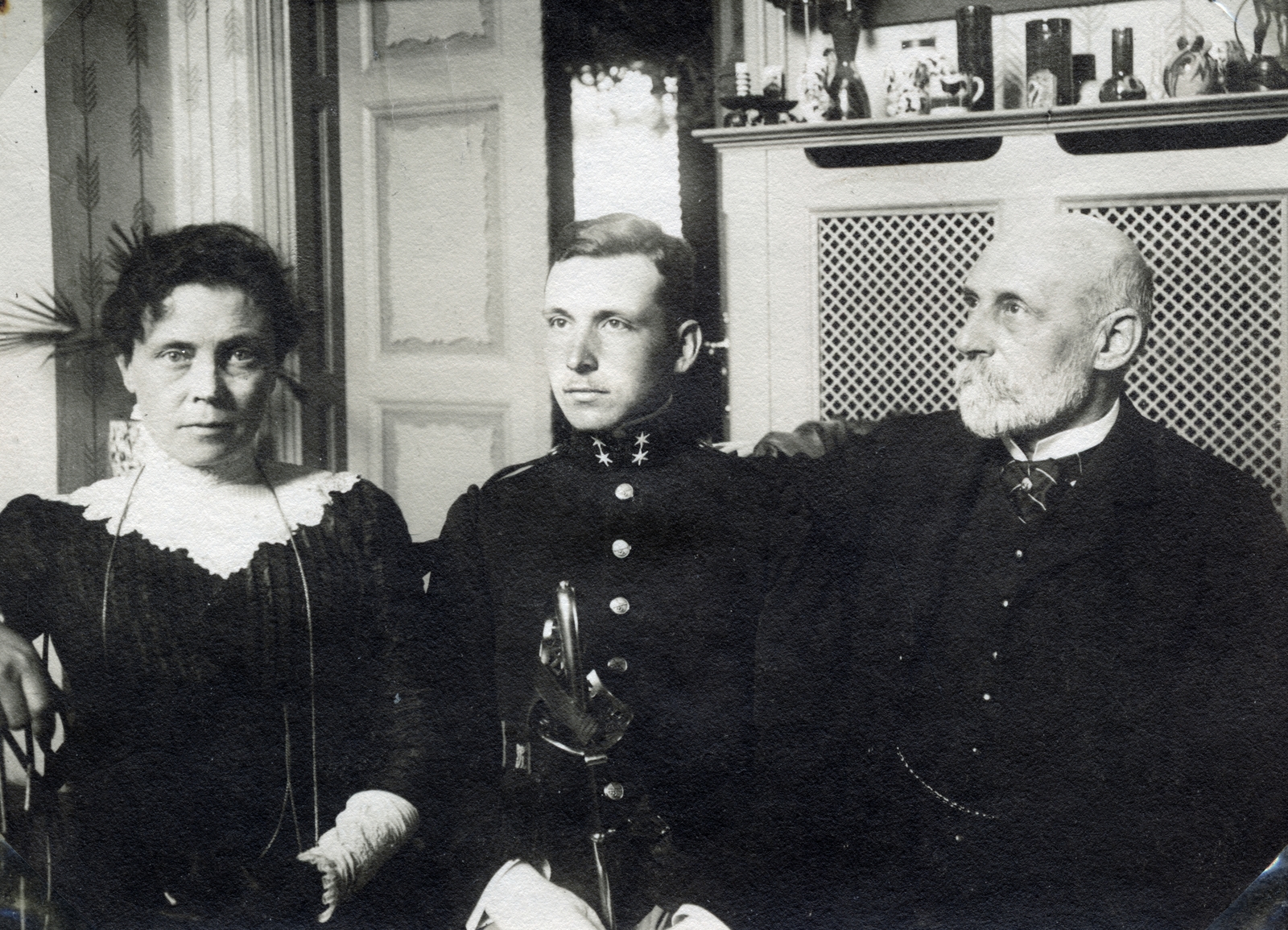 1908, Lechner hagyaték, katona, hárman, kard, Fortepan #224985