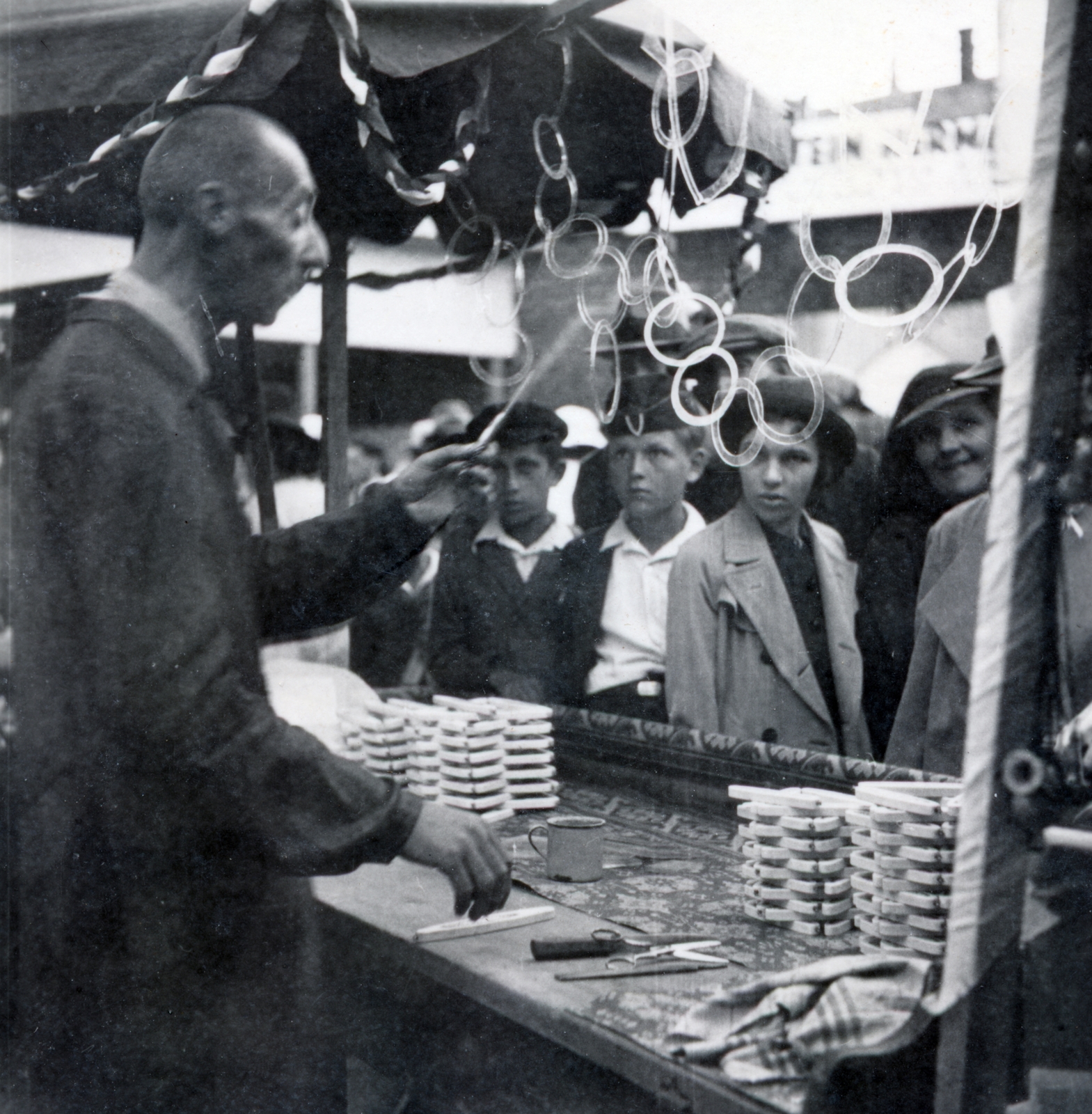 1940, Vincent Till Baumgartner, fair, market, scythe stone, Fortepan #225432