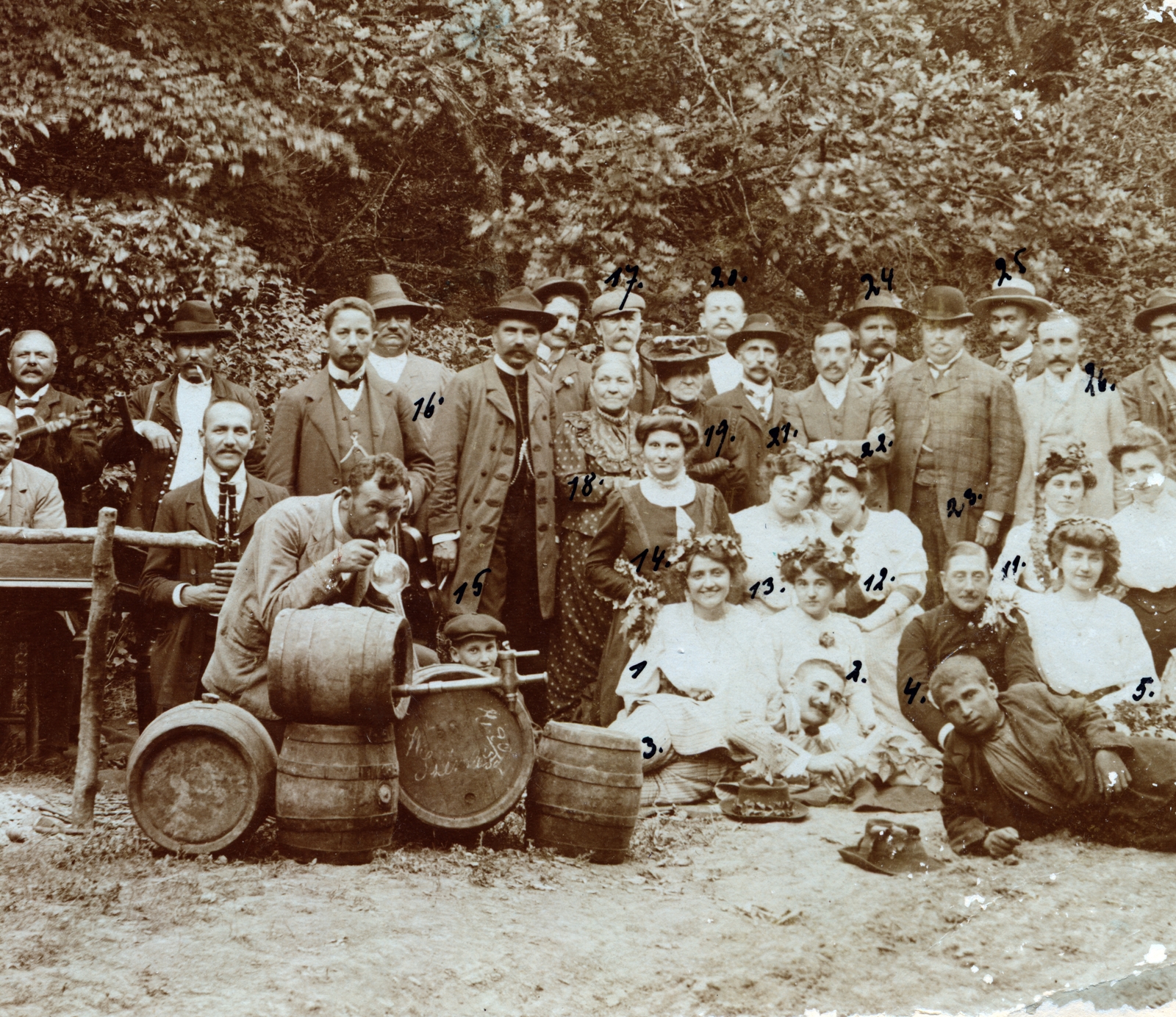 1918, Vincent Till Baumgartner, tableau, barrel, wine-tasting glass, Fortepan #225479