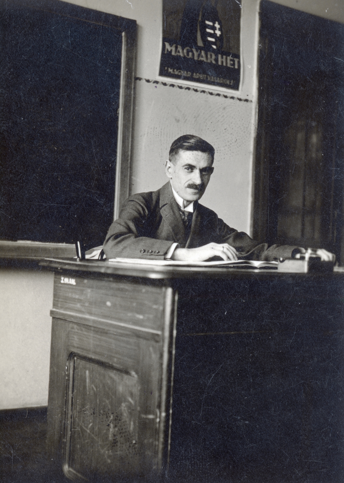 1926, Szabó Farkas Edit, portrait, interior, classroom, teacher, Fortepan #225854