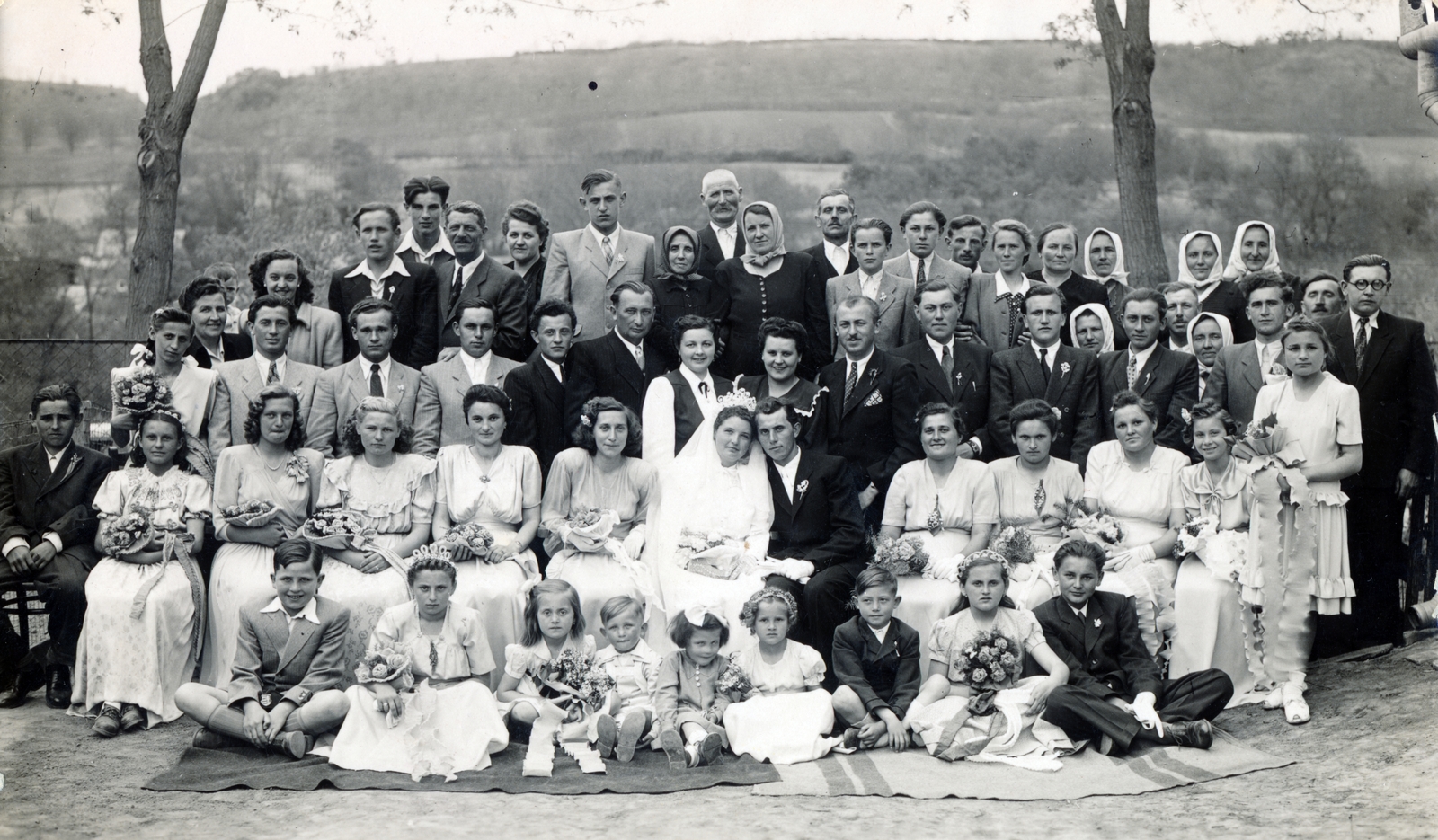 Magyarország, Nyim, esküvői csoportkép., 1948, Karsai Magdolna, csoportkép, esküvő, Fortepan #225931