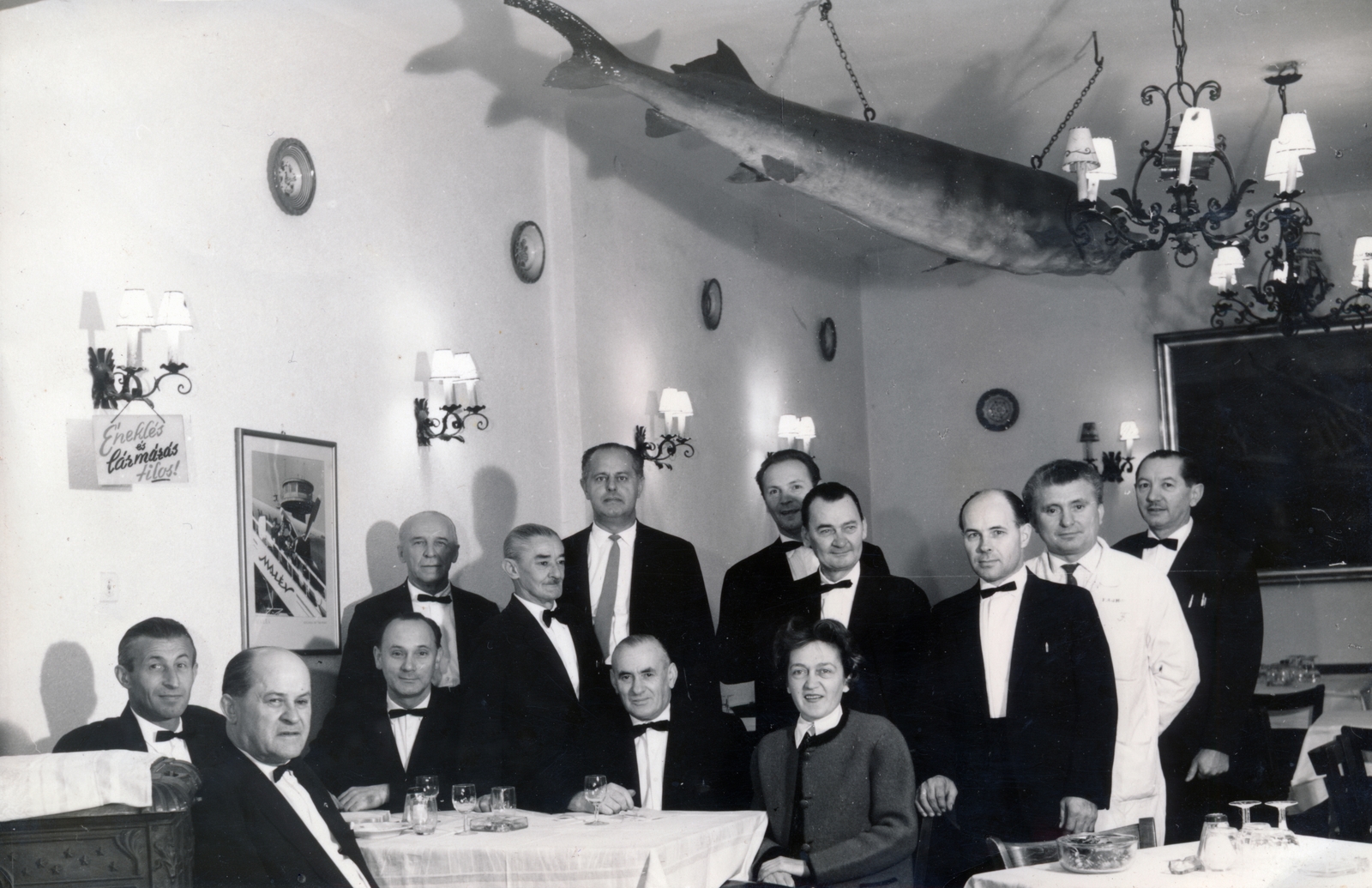 Hungary, Budapest II., Margit körút (Mártírok útja) 14., Paksi Halászcsárda., 1958, Csókay Ágnes, interior, tableau, Budapest, fish, Fortepan #226252