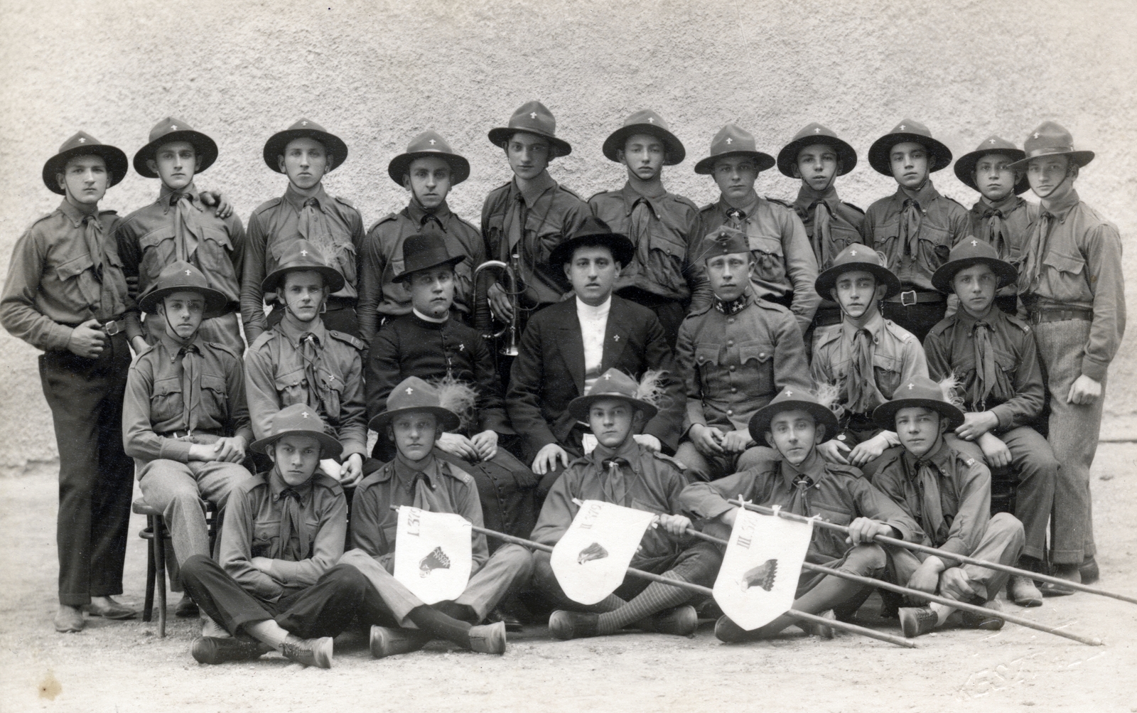 Hungary,Lake Balaton, Keszthely, cserkészcsapat., 1926, Fóris Gábor / Vastagh Miklós hagyatéka, scouting, class photo, Fortepan #226469