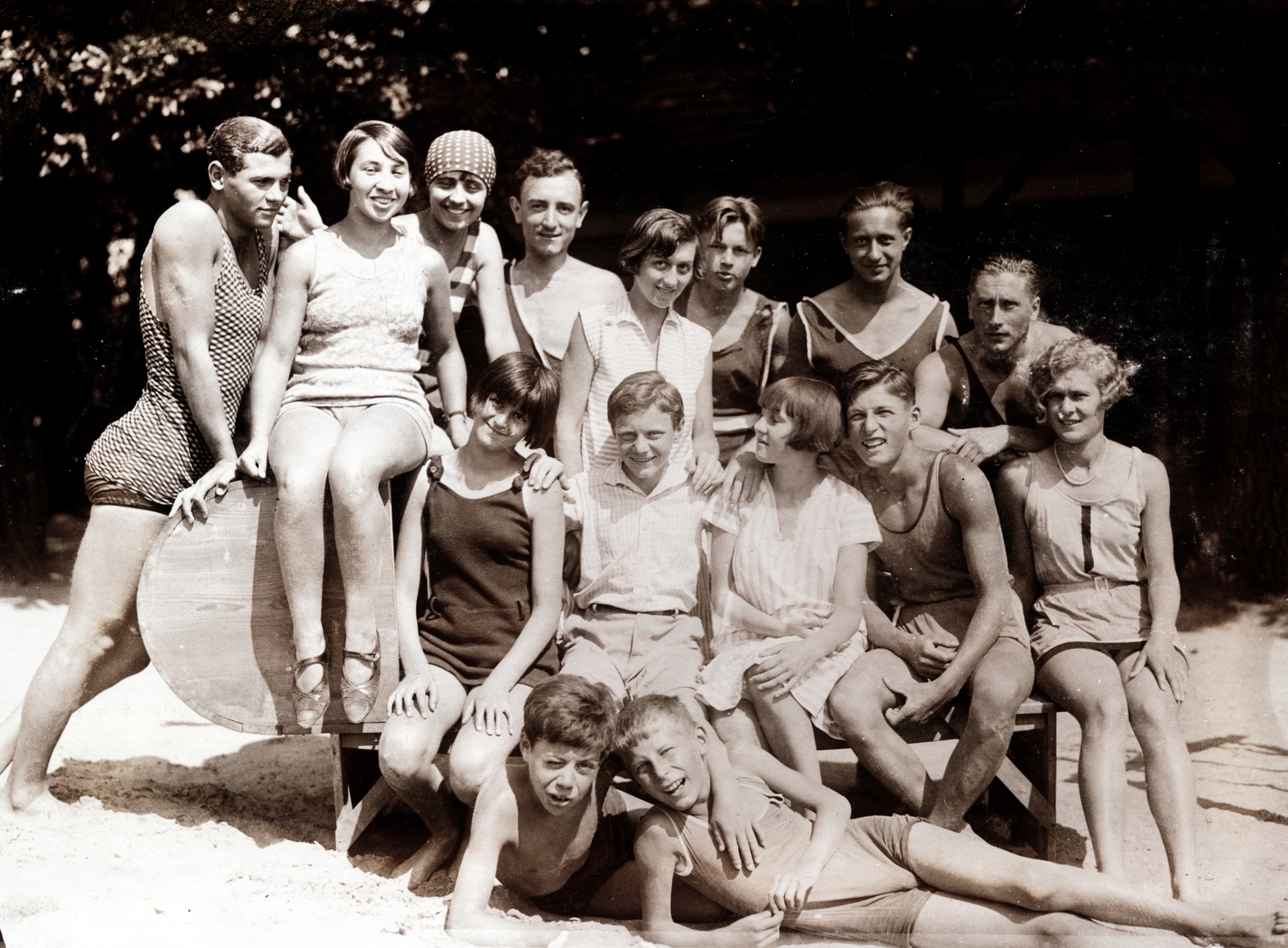 1928, Alföldy Mari, tableau, kids, Fortepan #226581