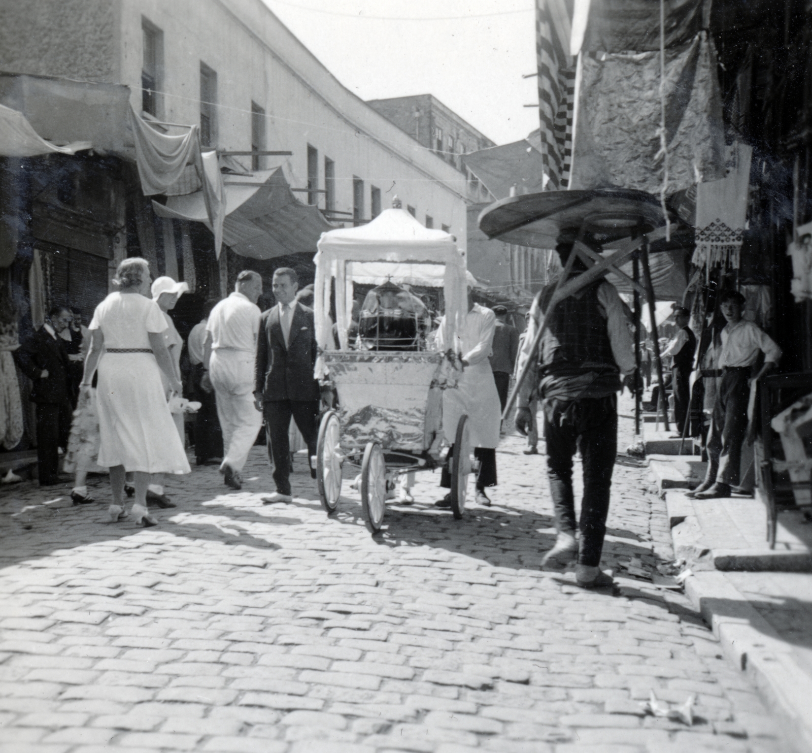 1934, Alföldy Mari, bazár, tricikli, Fortepan #226655