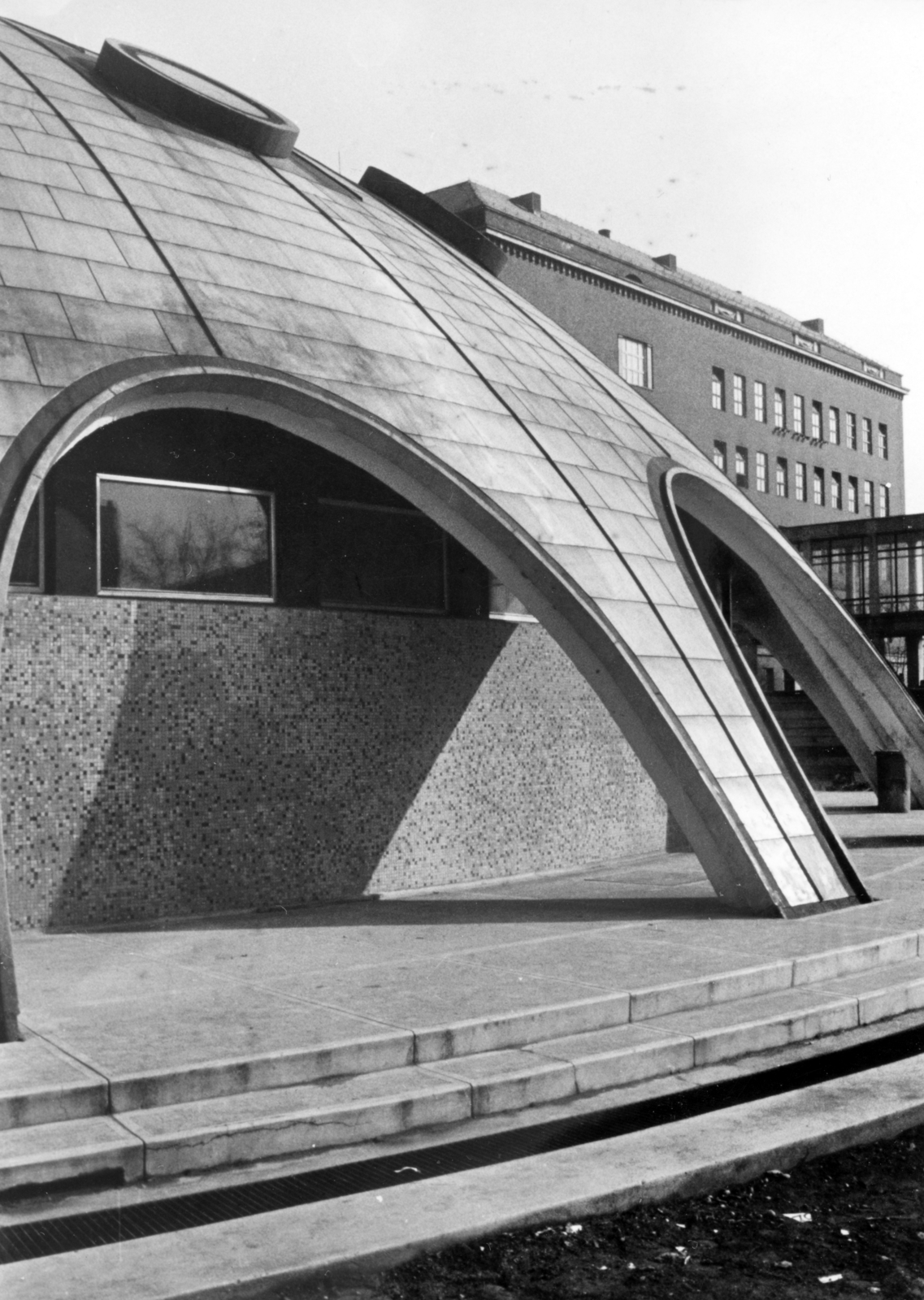 Hungary, Budapest XI., Műegyetem rakpart 3., Budapesti Műszaki Egyetem (később Budapesti Műszaki és Gazdaságtudományi Egyetem), Oktatóreaktor., 1971, Középületépítő Vállalat - Kreszán Albert - Koczka András - Kemecsei József, nuclear education, Budapest, nuclear power, Hyperbolic paraboloid shells , Fortepan #226881