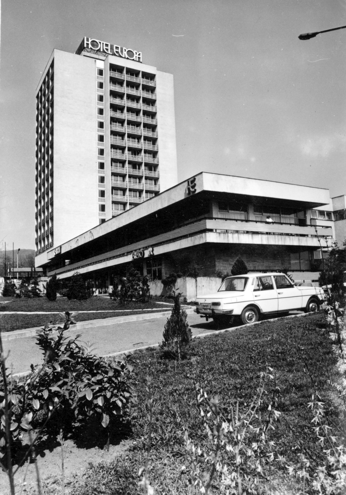 Hungary, Budapest II., Hárshegyi út 5-7., Európa szálló., 1973, Középületépítő Vállalat - Kreszán Albert - Koczka András - Kemecsei József, Budapest, Fortepan #227970