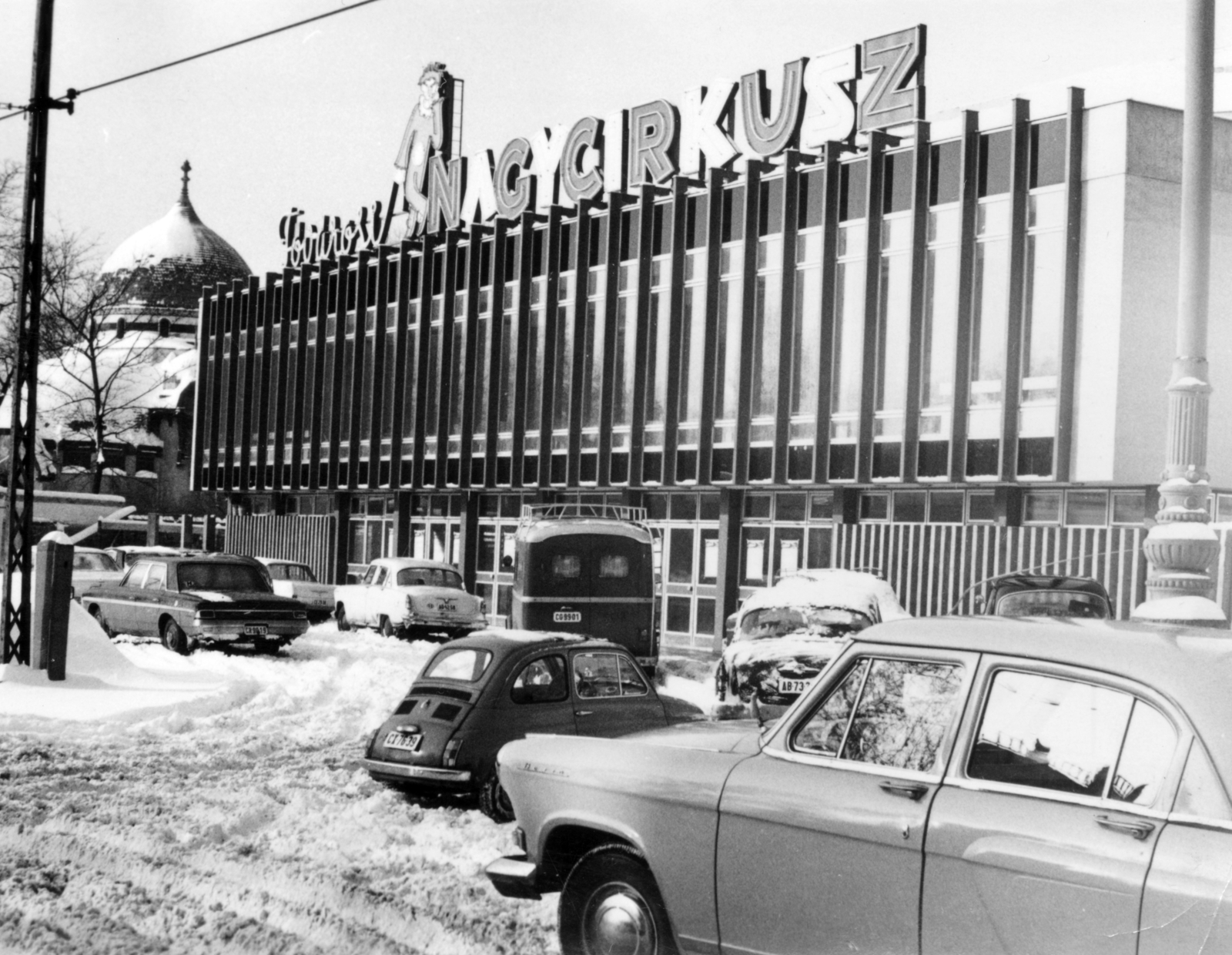 Hungary, Budapest XIV., Állatkerti körút, Fővárosi Nagycirkusz., 1971, Középületépítő Vállalat - Kreszán Albert - Koczka András - Kemecsei József, Budapest, AMC-brand, AMC Rambler, Fortepan #228058