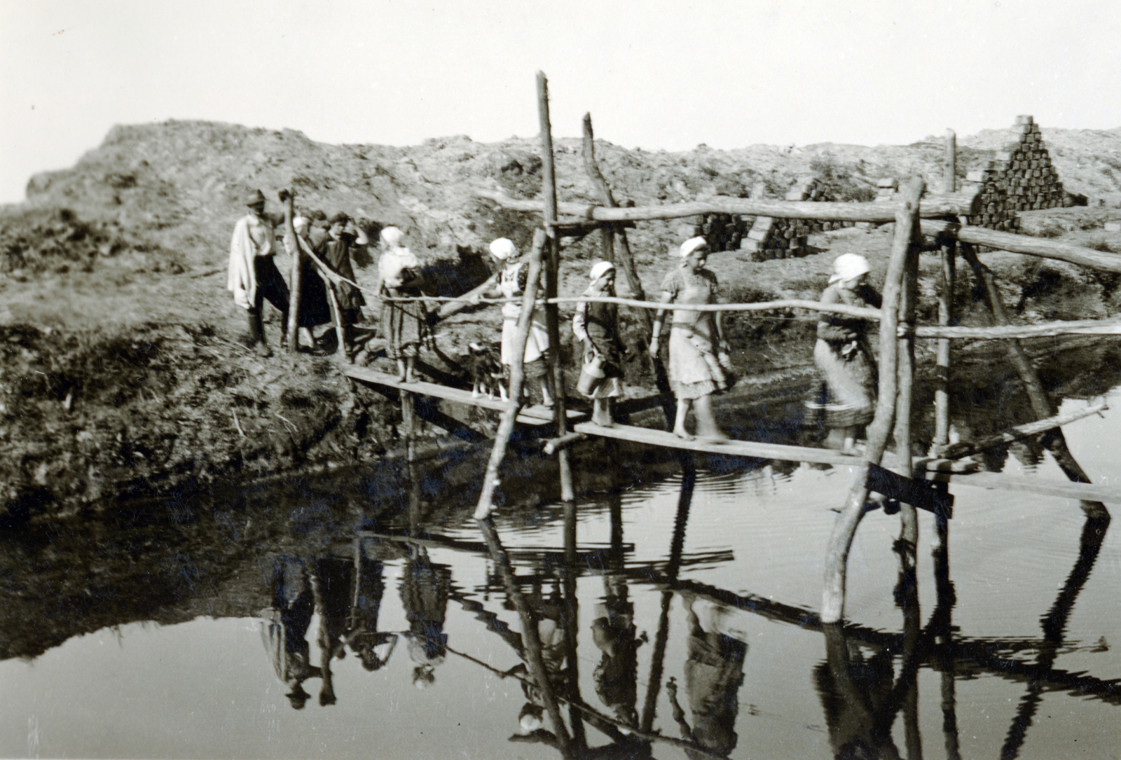 Magyarország, Hortobágy, Kónya puszta (a Semsey család balmazújvárosi birtokainak része, ma Hortobágy község településrésze)., 1938, Flanek-Falvay-Kováts, híd, Fortepan #228478