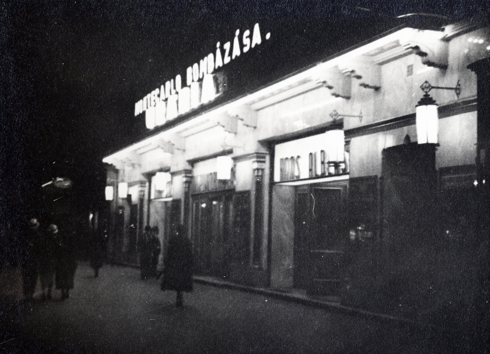Magyarország, Budapest VIII., Rákóczi út 21., Uránia mozi., 1932, Flanek-Falvay-Kováts, Budapest, neonreklám, éjszaka, Fortepan #228549