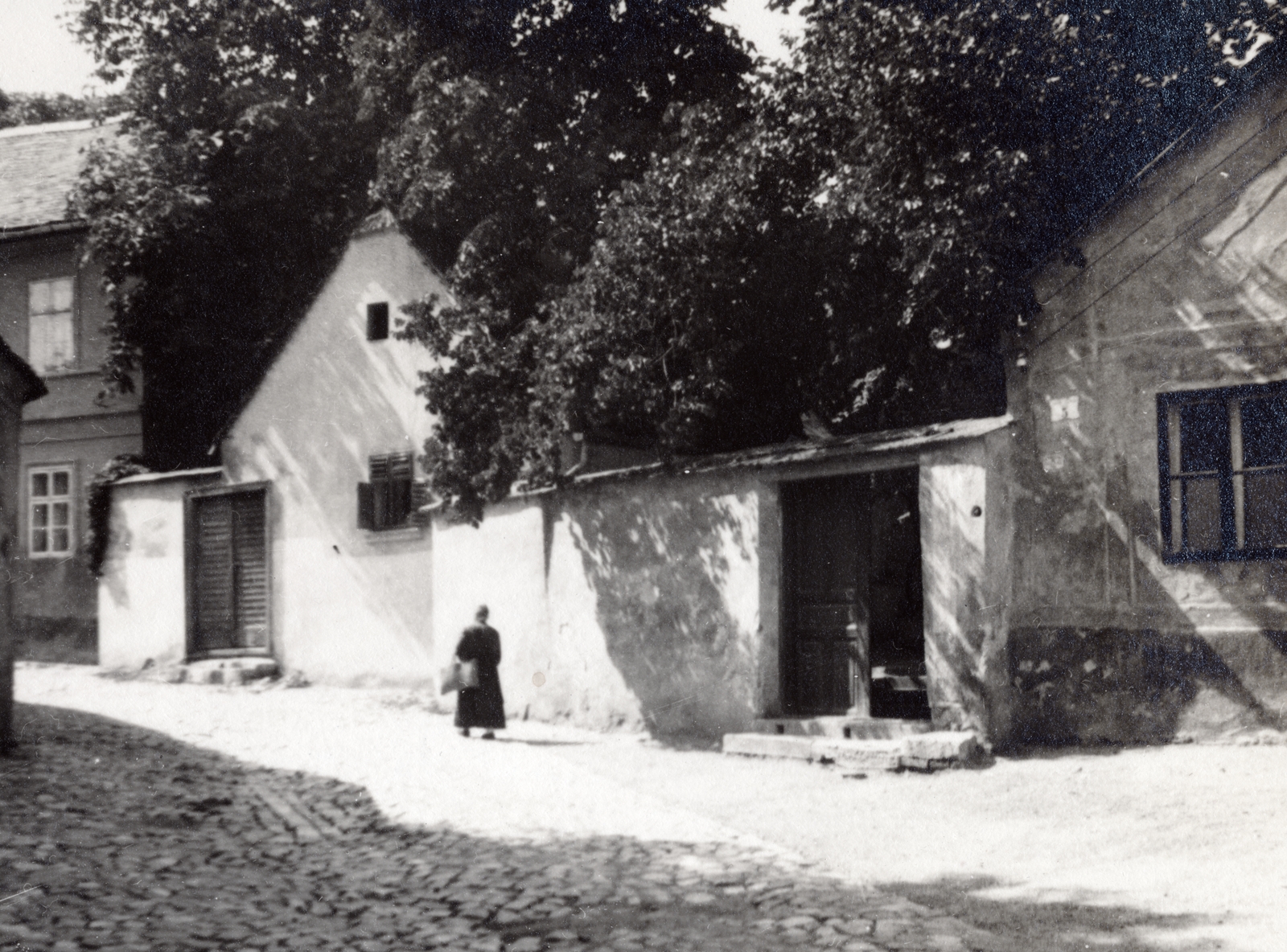 Magyarország, Tabán, Budapest I., Aranykacsa utca 5. és 3. számú épület., 1932, Flanek-Falvay-Kováts, Budapest, Fortepan #228556
