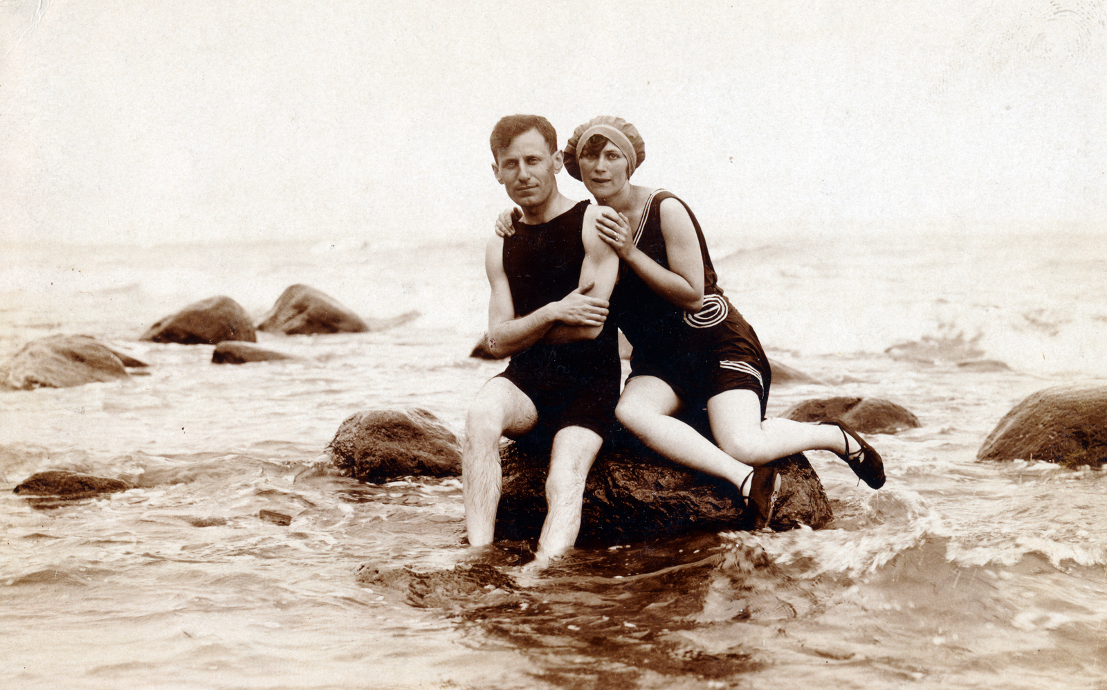 1912, Ladinek Viktor, sea, bathing suit, man and woman, Fortepan #228639