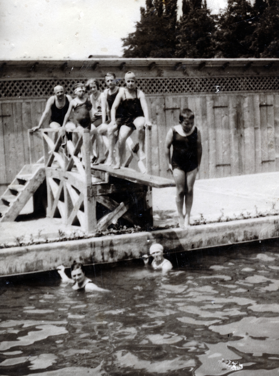 Hungary, Eger, városi strand., 1934, Kern család, springboard, Fortepan #228863