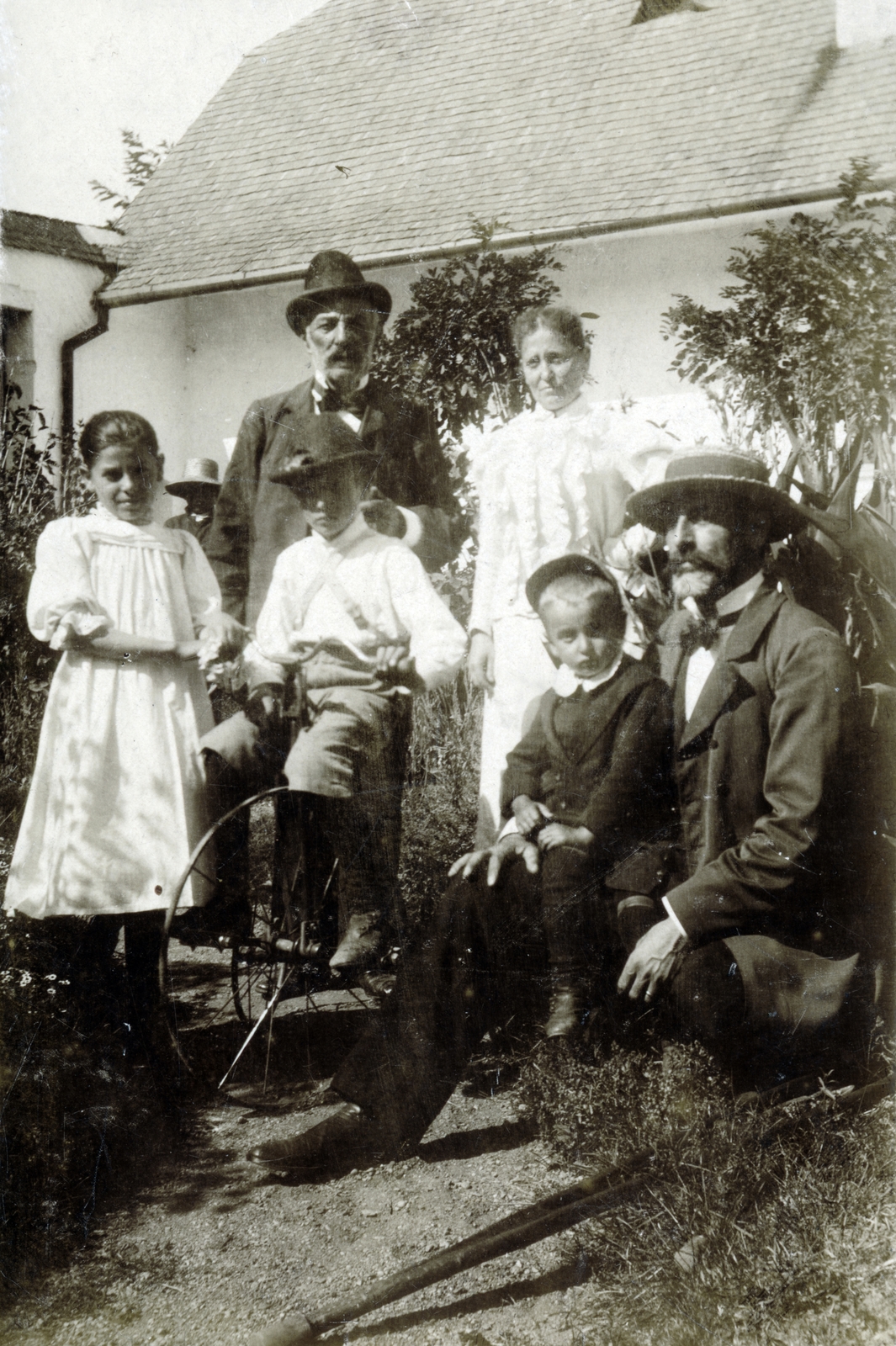 A felvétel 1896-ban készült., 1900, Ábrahám Katalin és László, család, egykerekű, fénykép, parasztház, Fortepan #229066