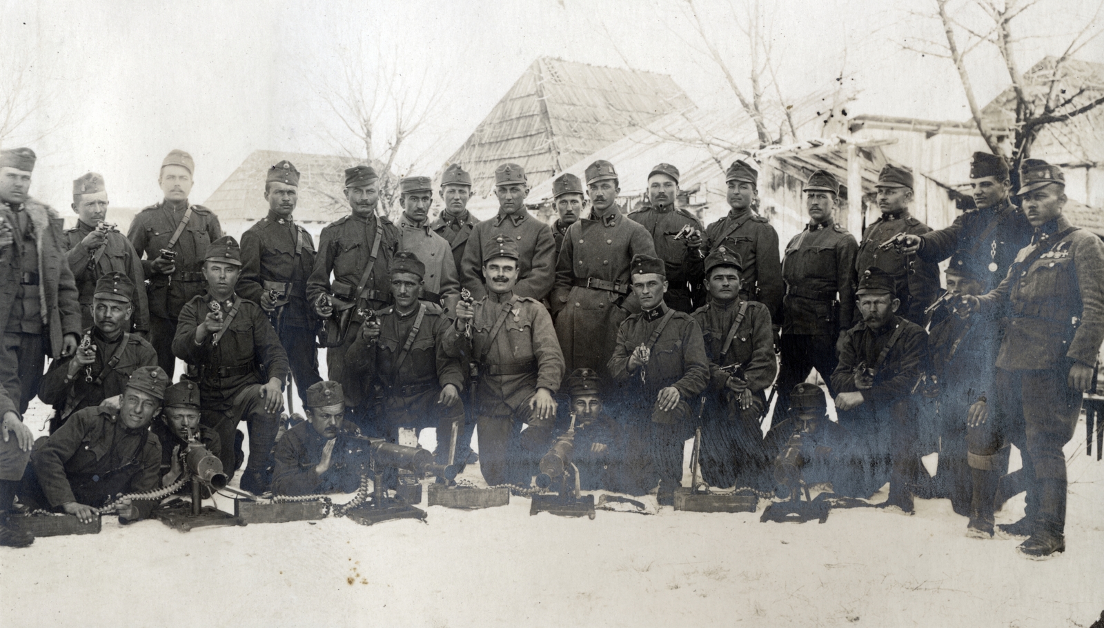 1916, Kocsák család, tableau, military, First World War, machine-gun belt, pistol, weapon, Fortepan #229124