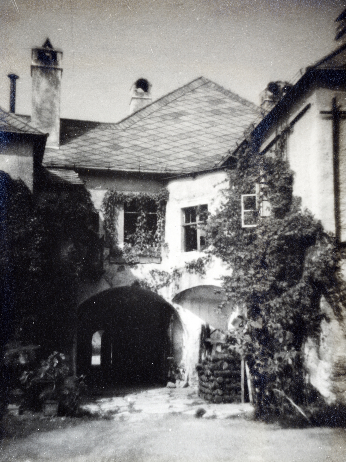 Magyarország, Kőszeg, a Schneller István utca 1. számú ház udvara., 1932, Flanek-Falvay-Kováts, Fortepan #229227
