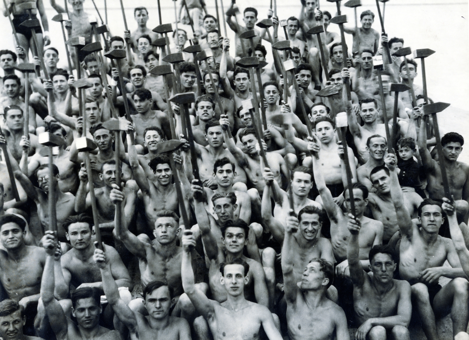 1928, Hirsch Hugó, Best of, tool, boys, overhead lift, half-naked, Fortepan #229349