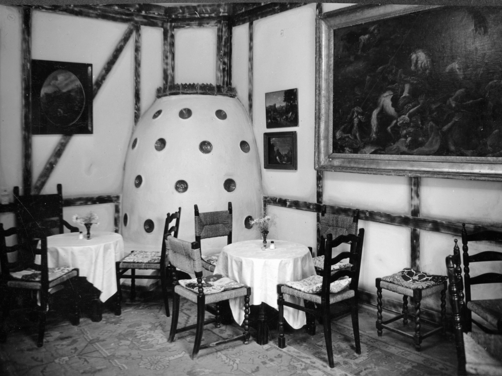 Hungary, Budapest II., Szépvölgyi út, Fenyőgyöngy vendéglő (később Fenyőgyöngye étterem)., 1955, Fortepan/Album083, painting, hospitality, tablecloth, oven, Budapest, Fortepan #229780