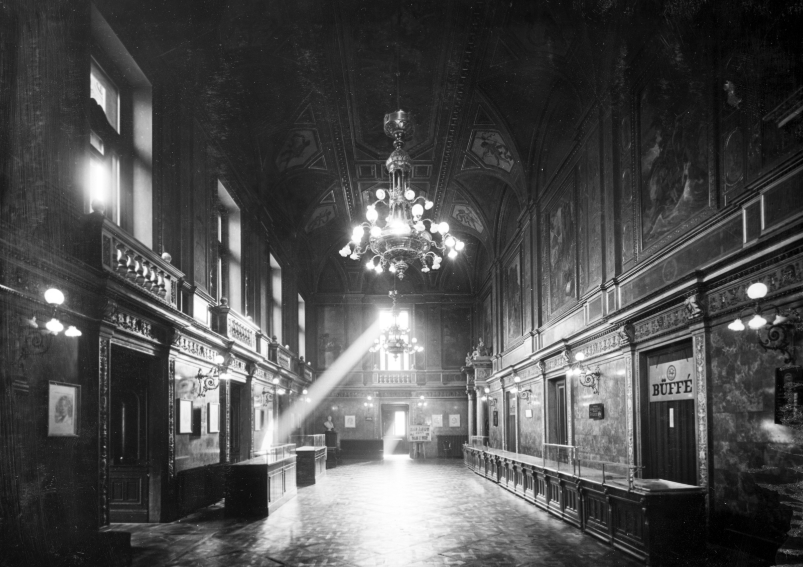 Hungary, Budapest VI., Andrássy (Sztálin) út, a Magyar Állami Operaház büféje., 1952, Fortepan/Album083, fresco, buffet, chandelier, theater, Budapest, Fortepan #229827