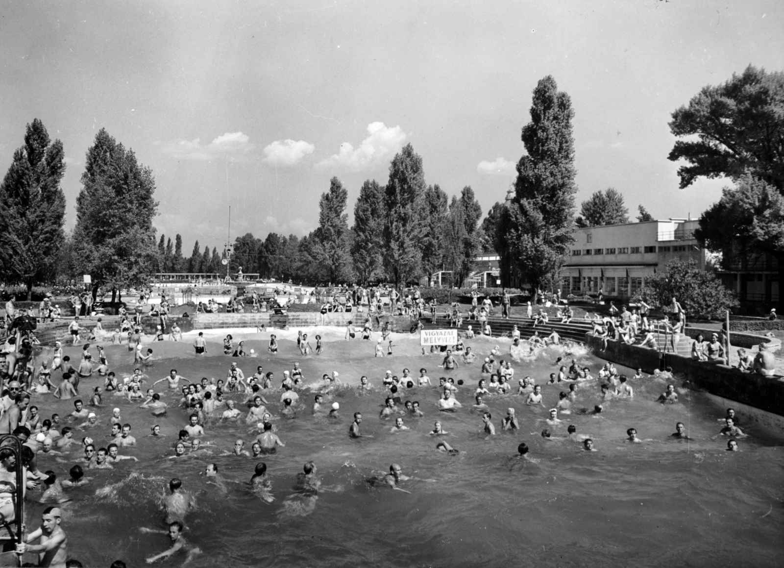 Hungary, Margit Islands, Budapest, Palatinus Strandfürdő, hullámmedence., 1955, Fortepan/Album083, pool, beach, Fortepan #229833