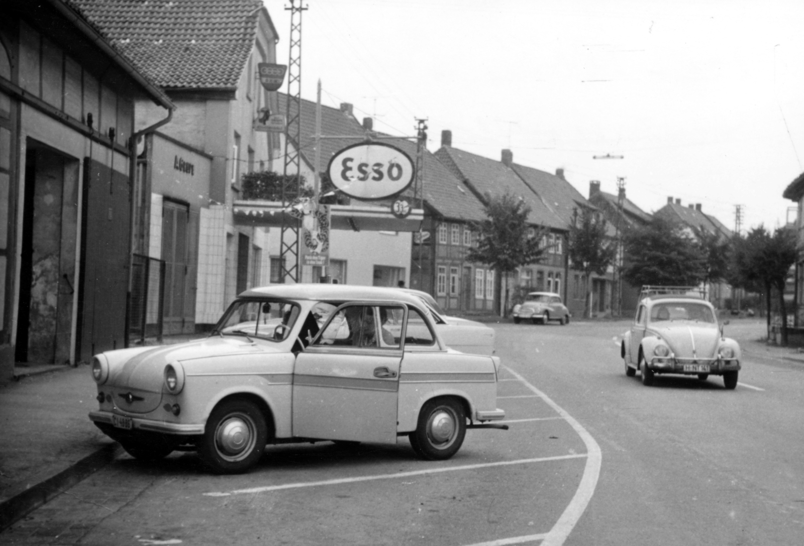 Németország, 1965, Schaffer Anikó, Trabant 600, automobil, Volkswagen Bogár, Fortepan #229911