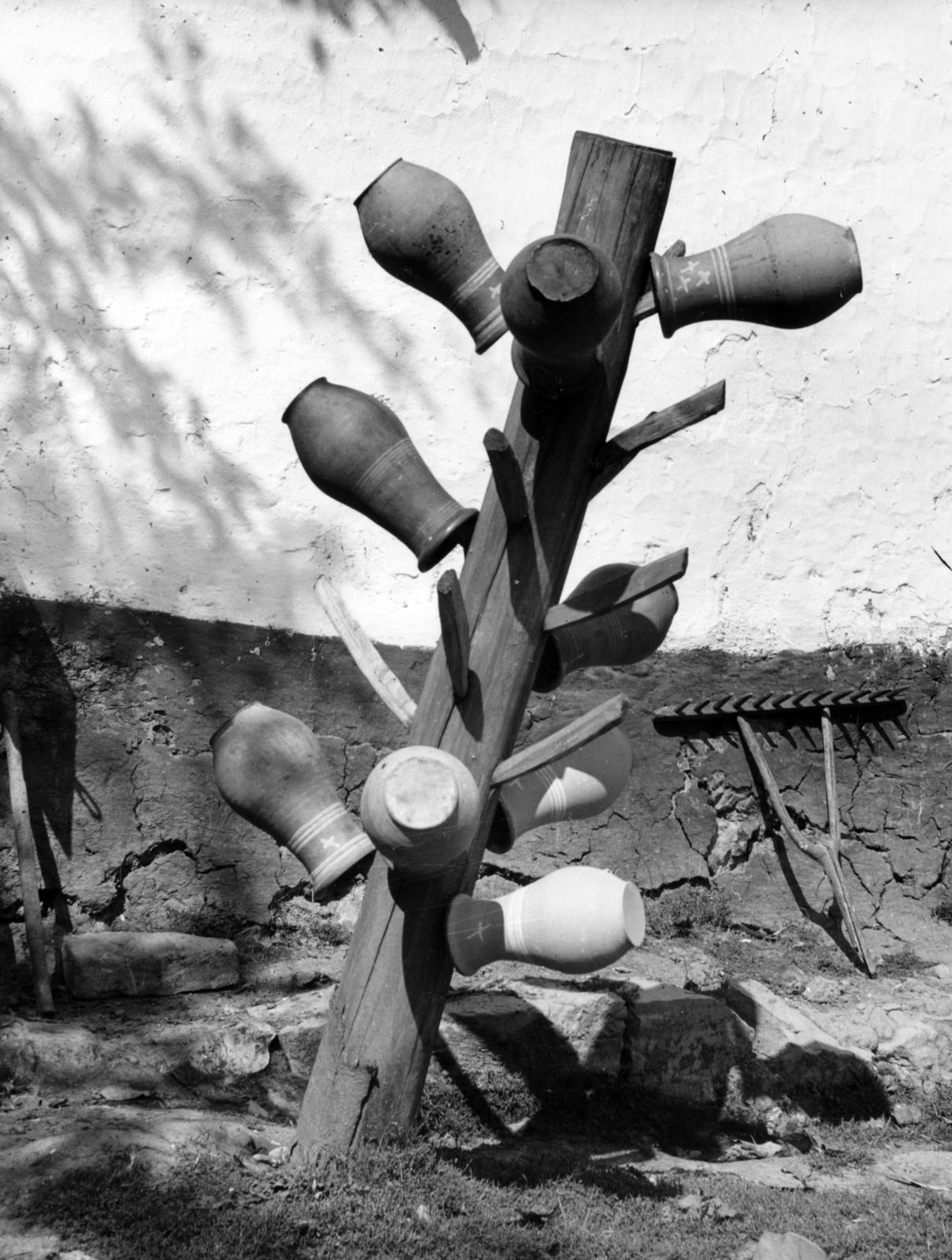 1956, Fortepan/Album087, köcsögfa, kerámia, korsó, köcsög, Fortepan #230274