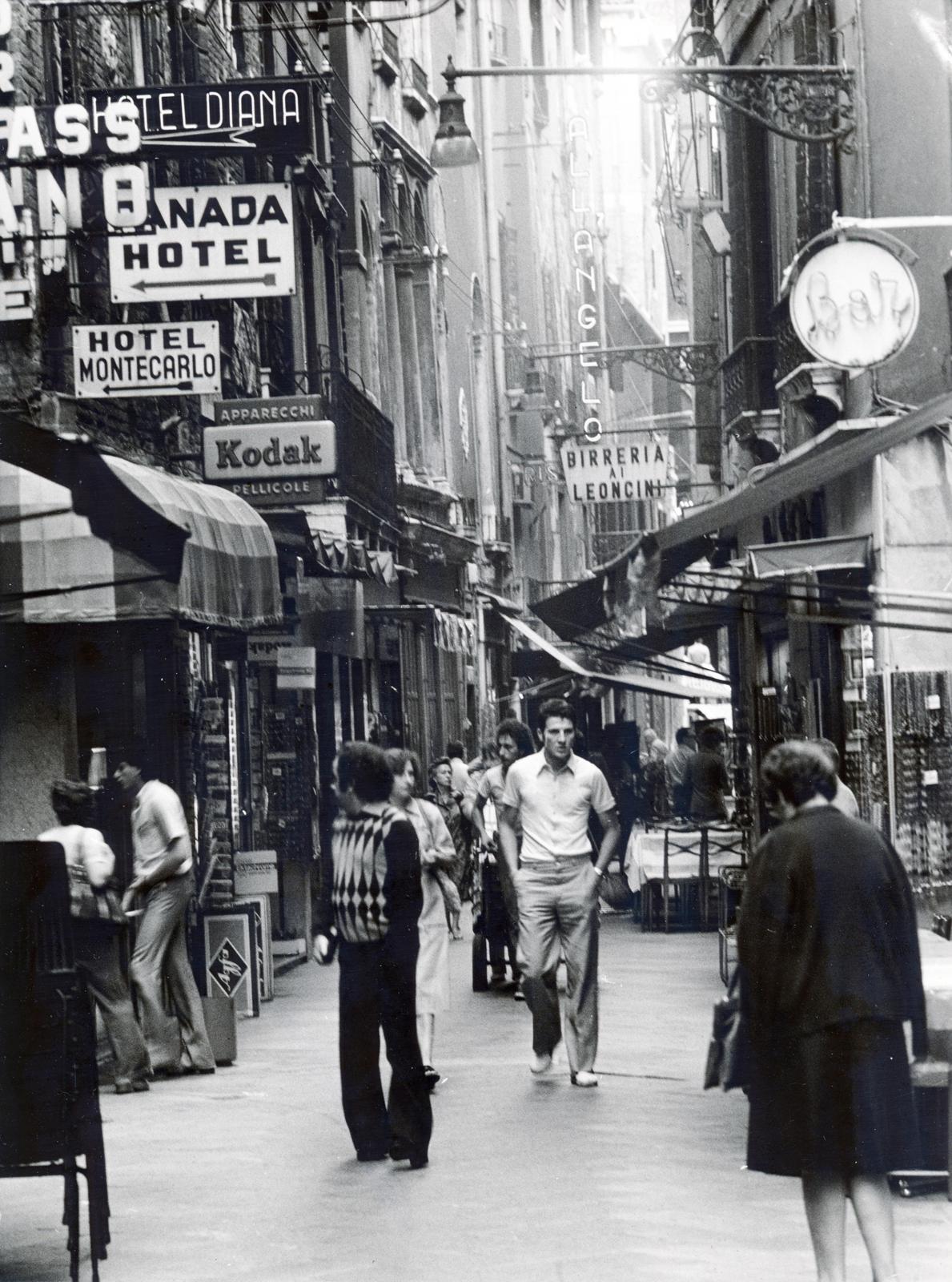 Italy, Venice, Calle Larga San Marco, jobbra a Calle de la Rizza., 1976, Székely Iván, ad, street view, Fortepan #230399