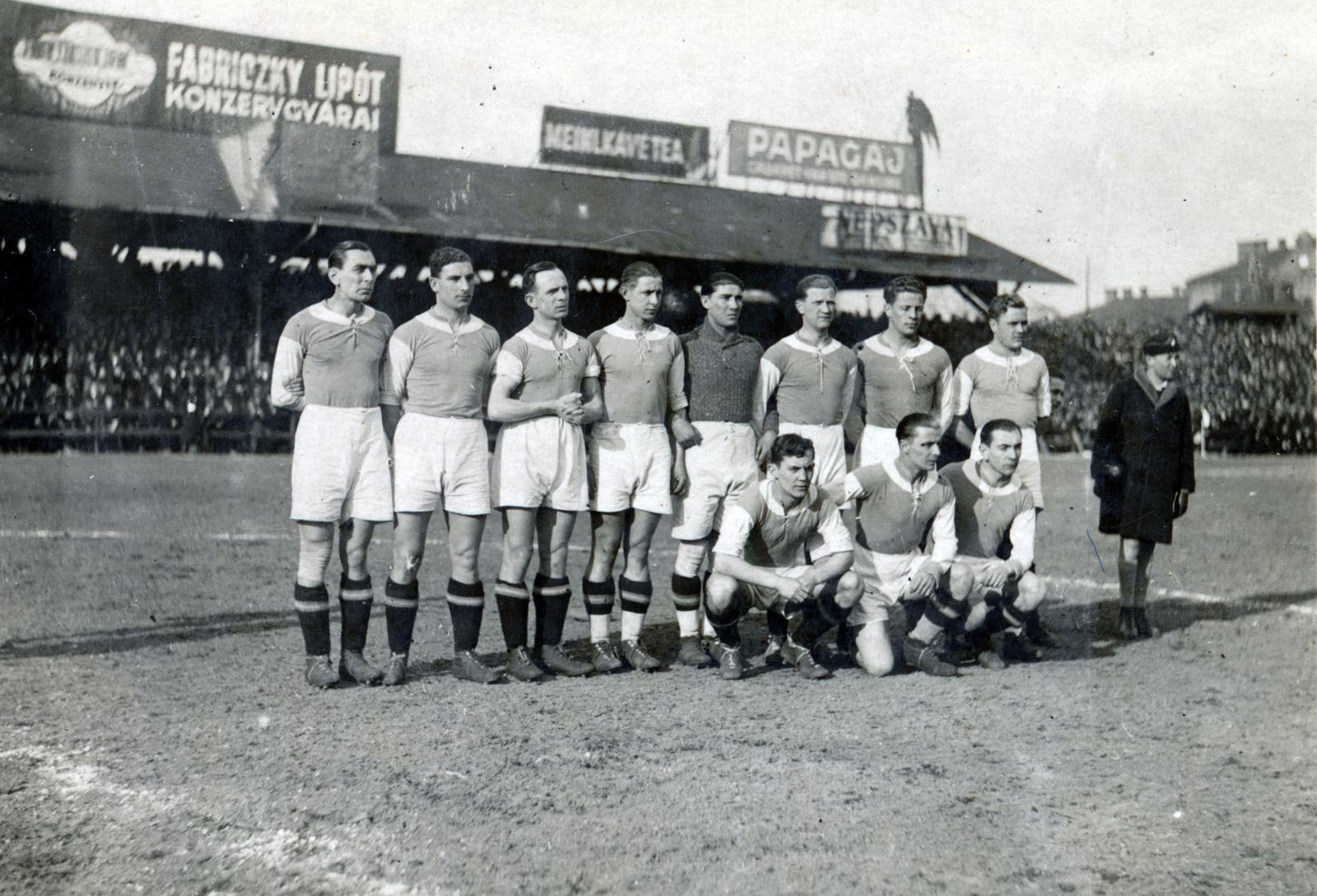 1933, Cserey Zoltán, kávé-tea üzlet, konzervgyár, Népszava, futballcsapat, reklám, Fortepan #230899