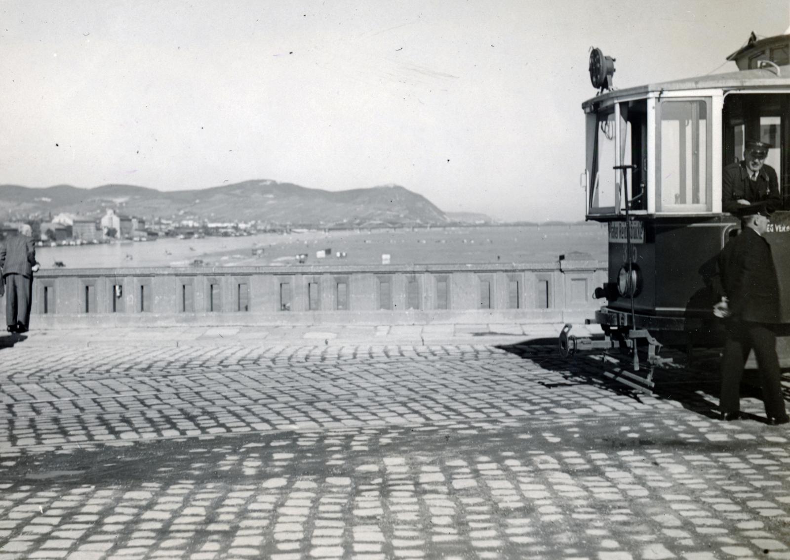 Ausztria, Bécs, Duna, a felvétel a Reichsbrücke hídfőjénél készült., 1933, Bor Dezső, Fortepan #231358