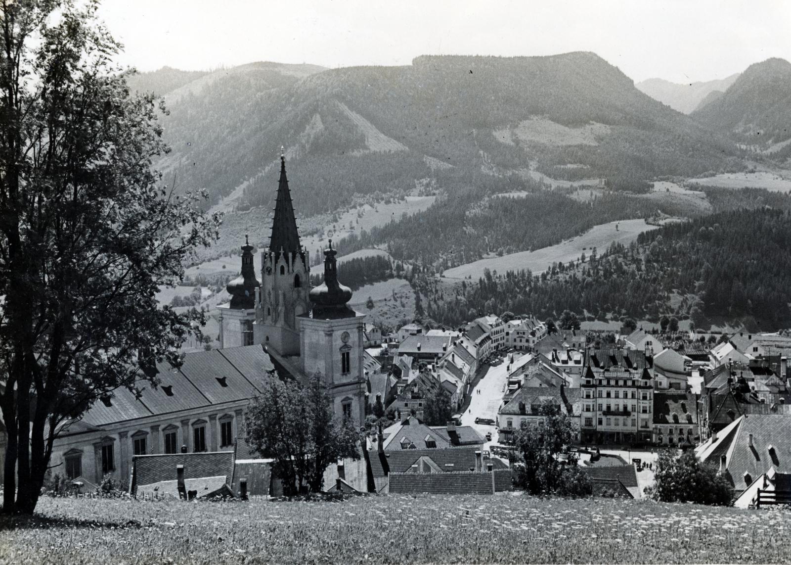 Austria, Mariazell, kilátás a Bazilika és a Hauptplatz és a Grazer Strasse épületei felé., 1931, Bor Dezső, Fortepan #231515