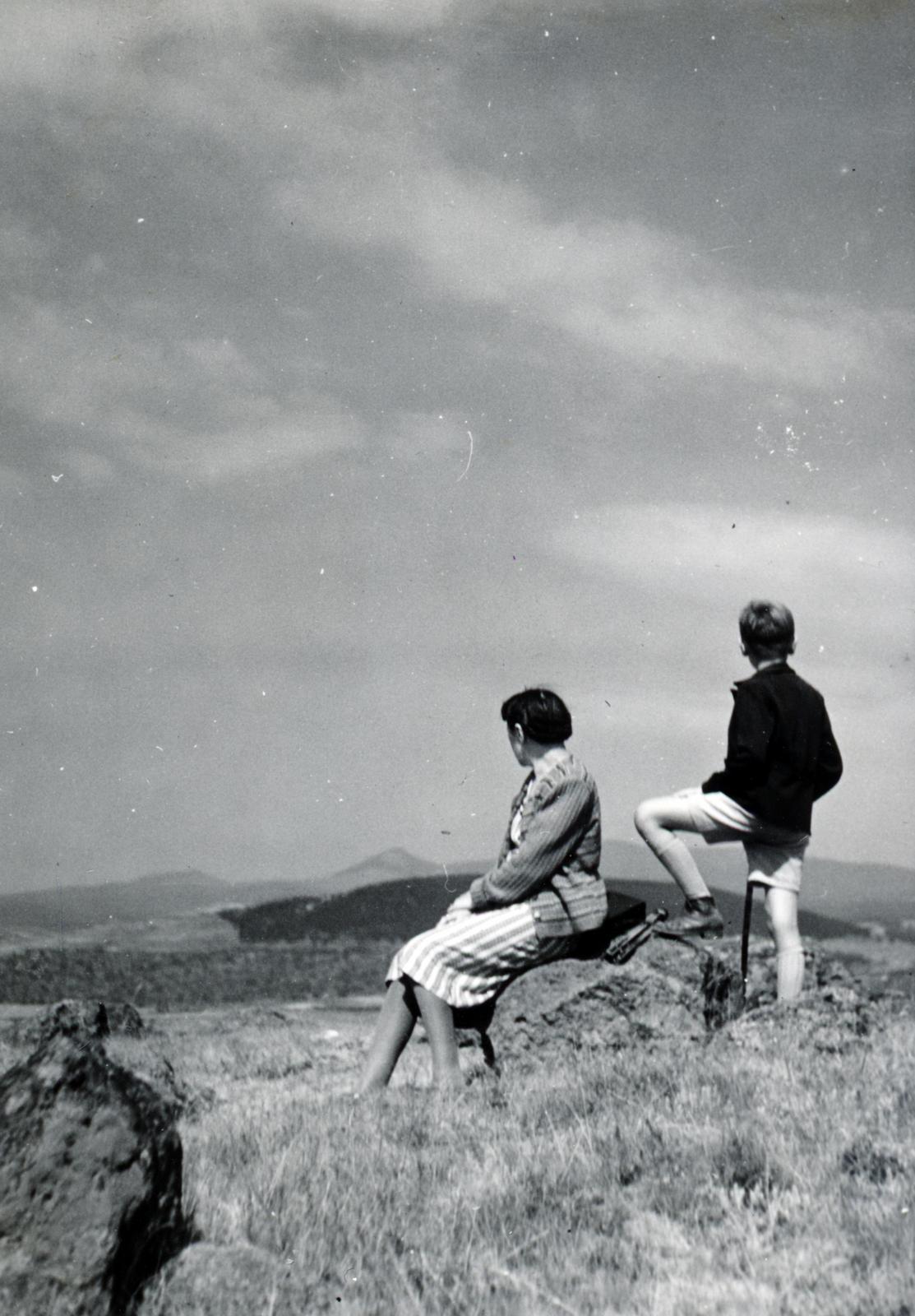 Hungary, Gyöngyös, Pipis-hegy, a felvétel a repülőtérnél készült., 1943, Bor Dezső, Fortepan #231538