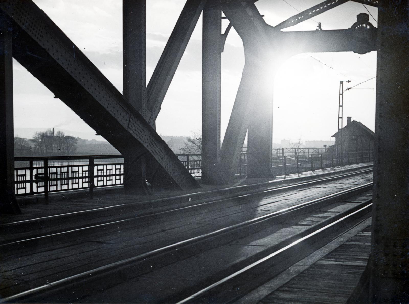 1936, Bor Dezső, Best of, railway bridge, riveted steel, backlight, rails, Fortepan #231716