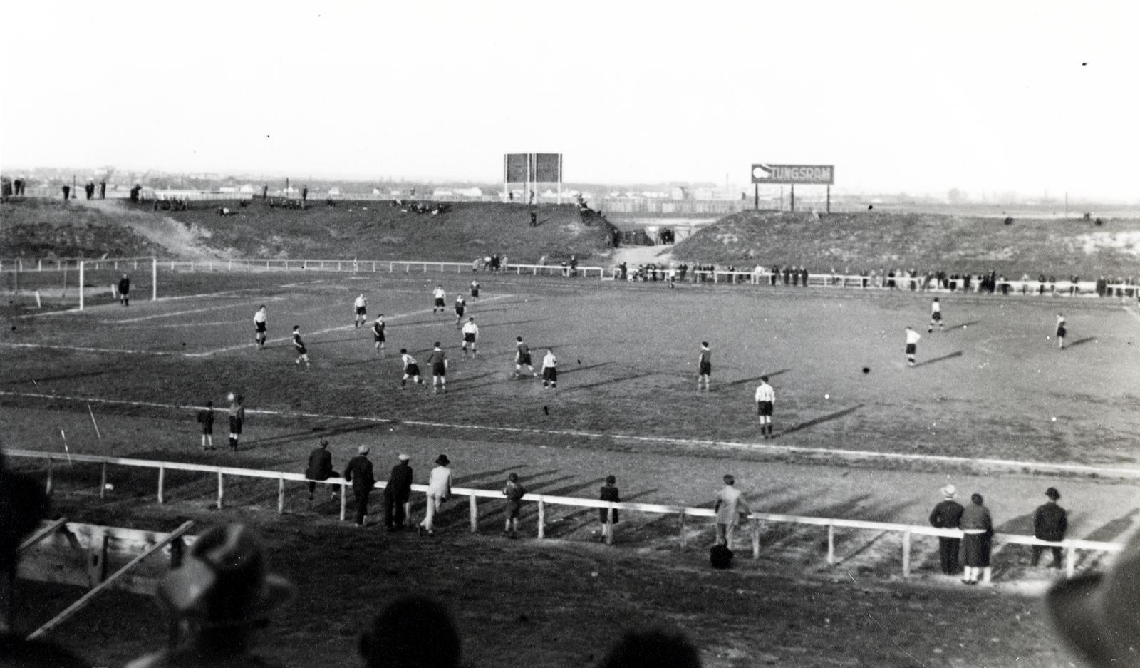 1933, Bor Dezső, football, soccer field, Tungsram-brand, Fortepan #231955