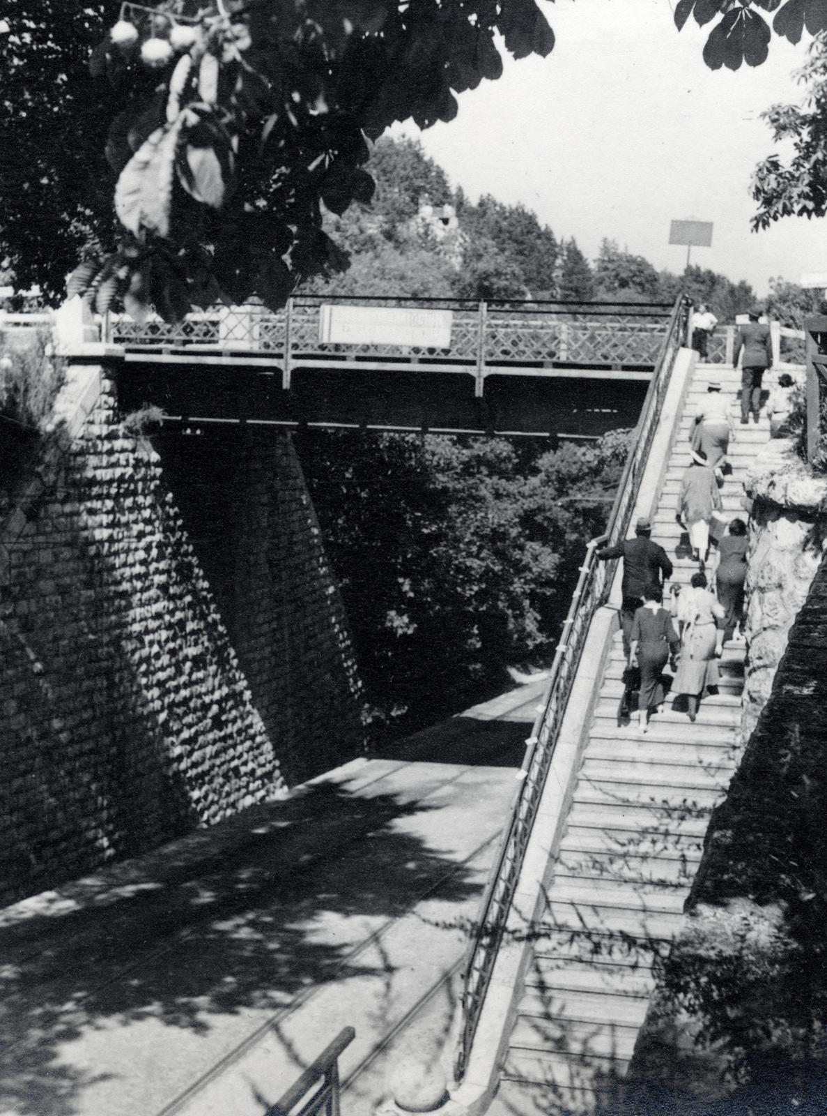 Hungary, Budapest XII., Zugliget, villamos-végállomás., 1934, Bor Dezső, Budapest, overpass, stairs, Fortepan #232070