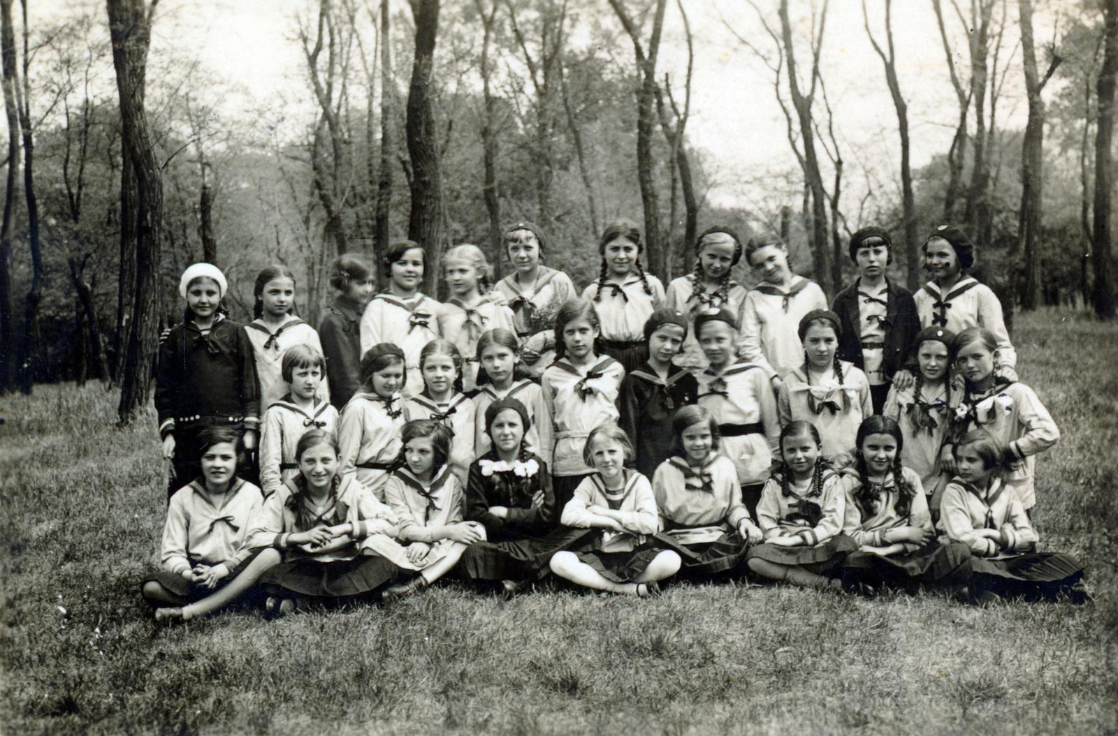 1933, Liszkay Cecília, tableau, girls, sailor blouse, Fortepan #232294