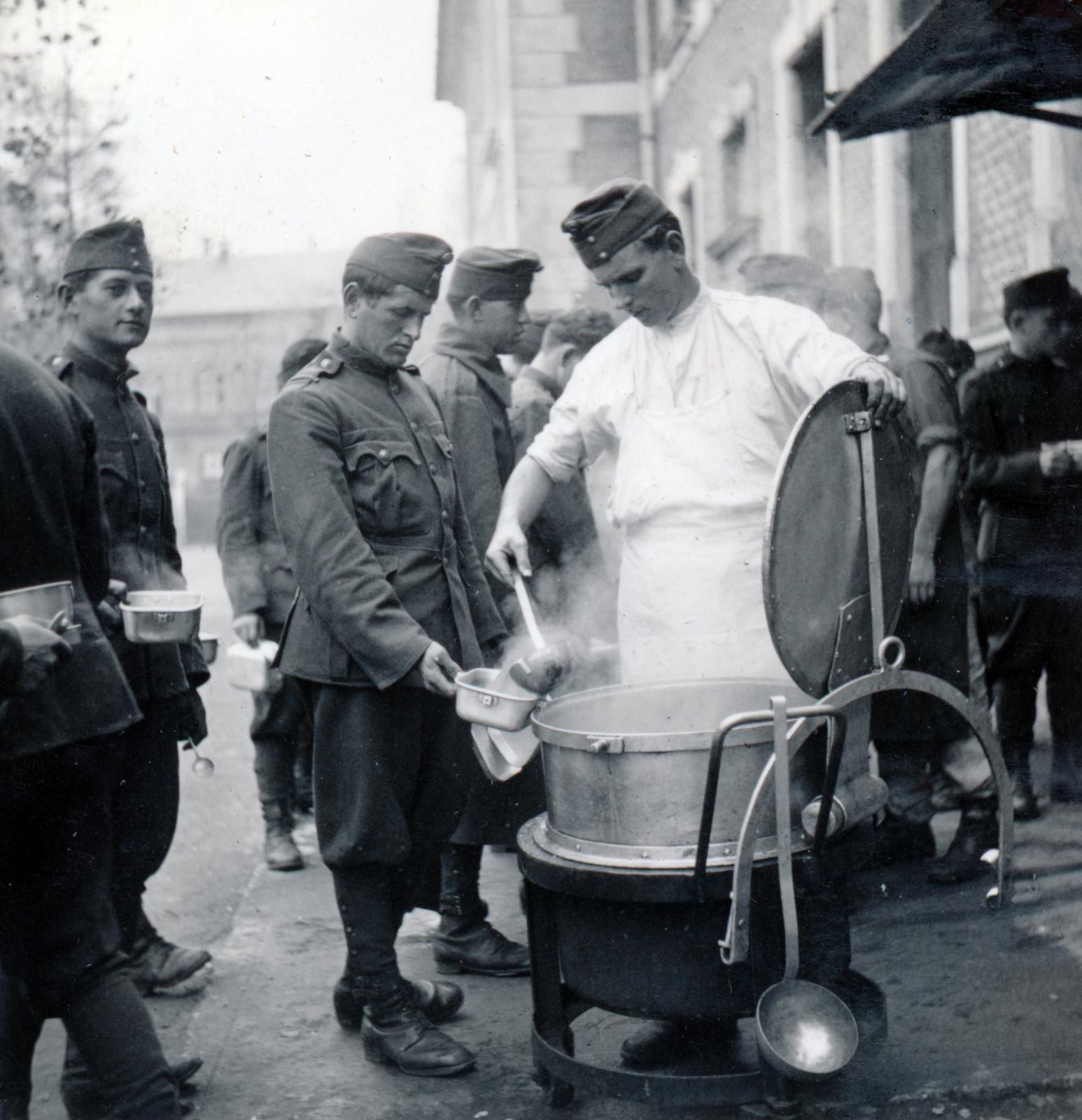 1940, Tordai György, goulash cannon, Fortepan #232760