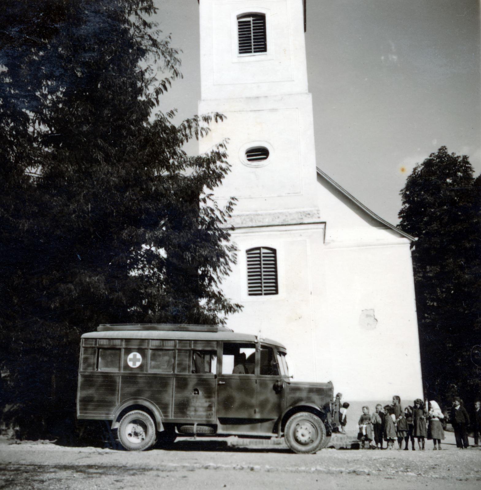 1940, Tordai György, ambulance, Fortepan #232765