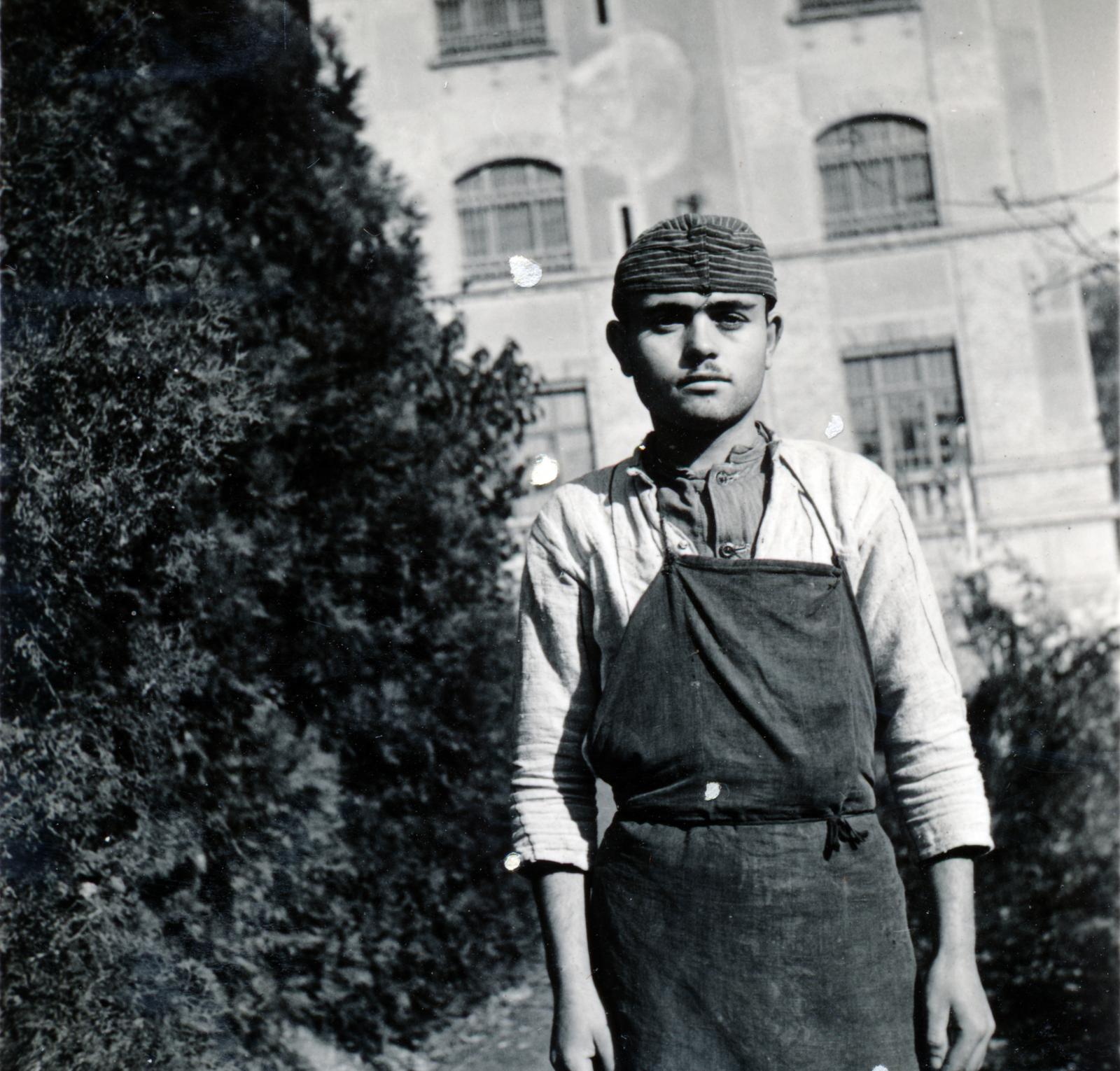 1940, Tordai György, férfi, kötény, Fortepan #232786