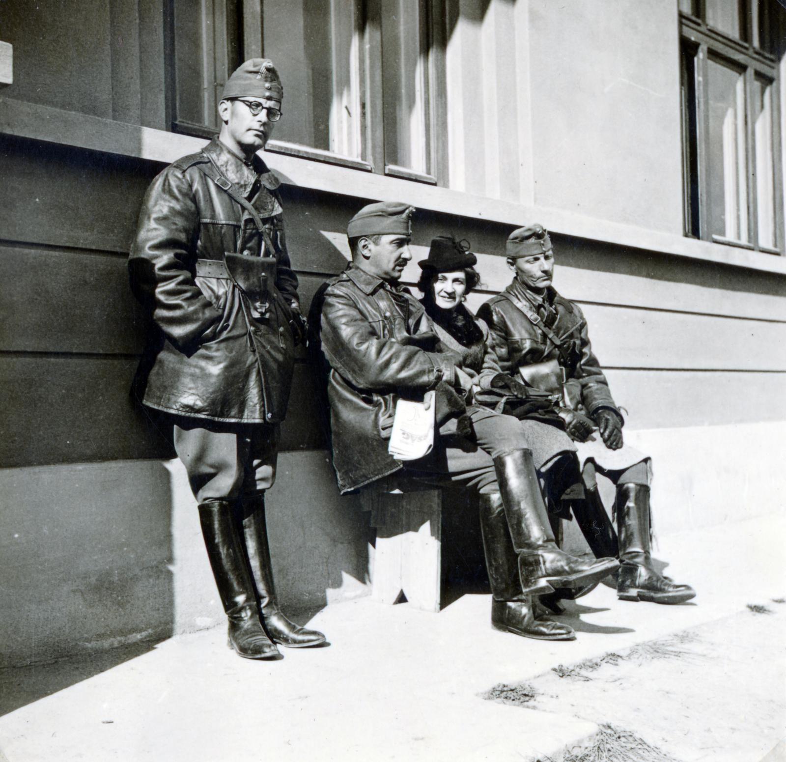 1940, Tordai György, leather jacket, boots, Fortepan #232884