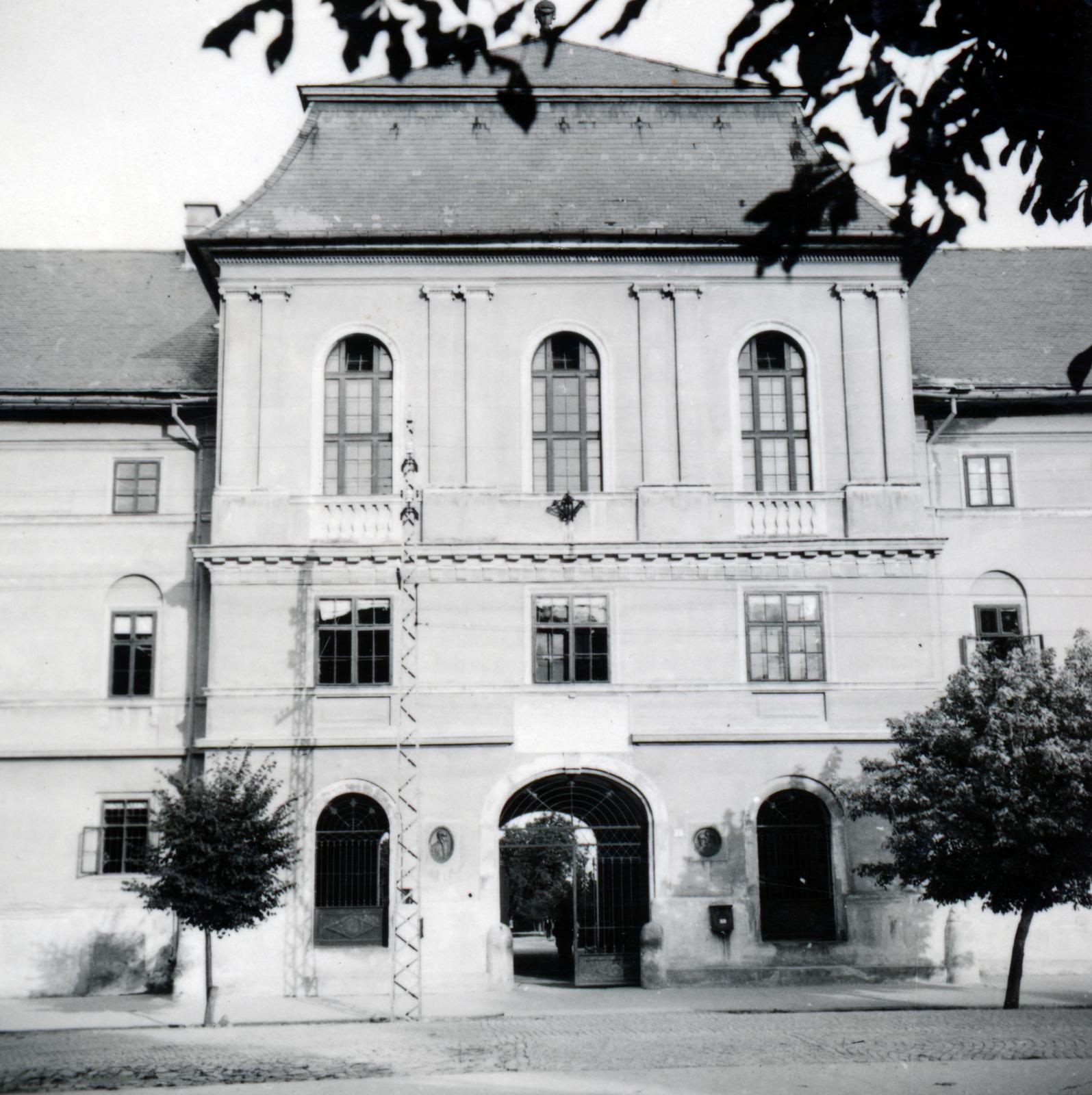 Magyarország, Sárospatak, Rákóczi út 1., Sárospataki Református Kollégium., 1940, Tordai György, Fortepan #233011