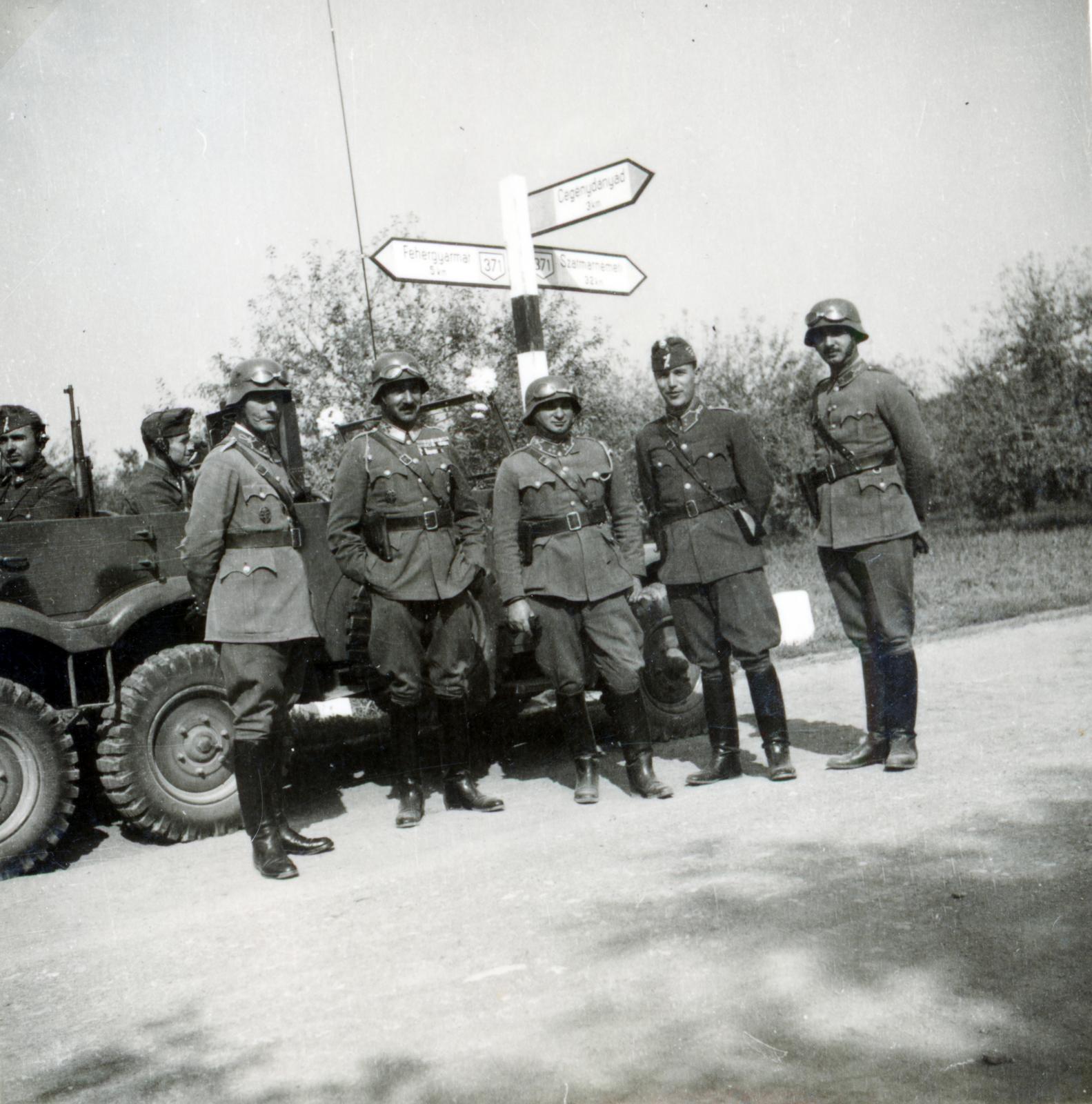 1940, Tordai György, útjelző tábla, Fortepan #233110
