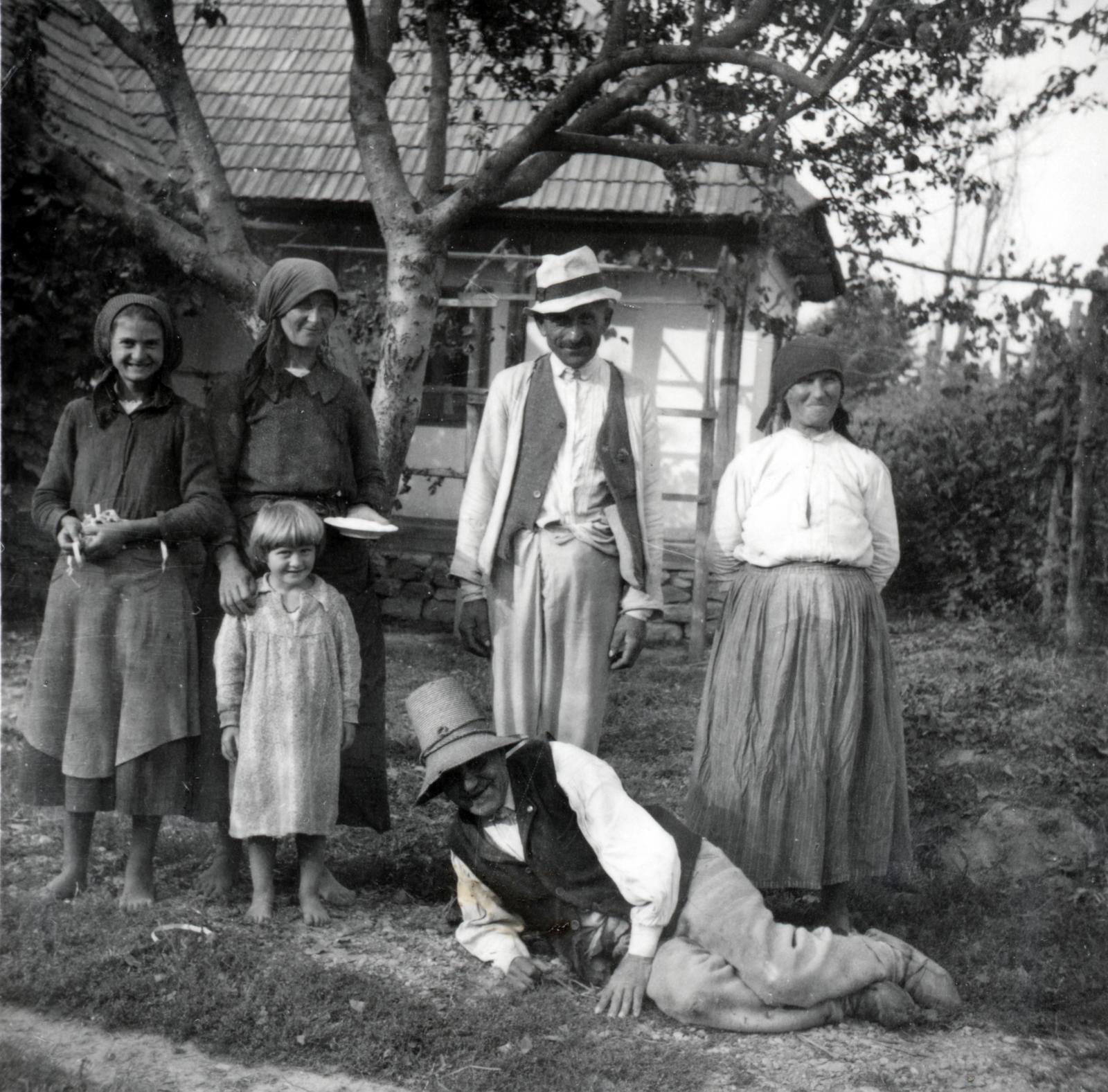 1940, Tordai György, family, poverty, peasant, Fortepan #233150