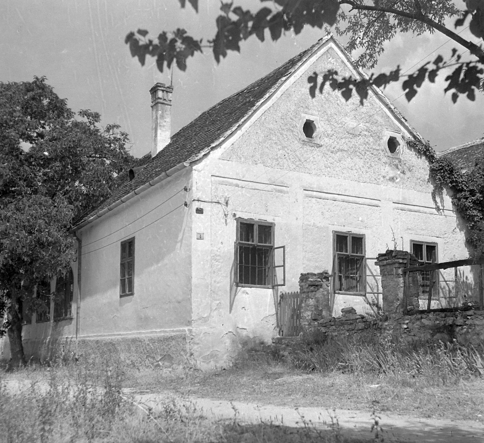 Hungary, Sümeg, Udvarbíró utca 4., 1950, Építész, farmhouse, Fortepan #23333